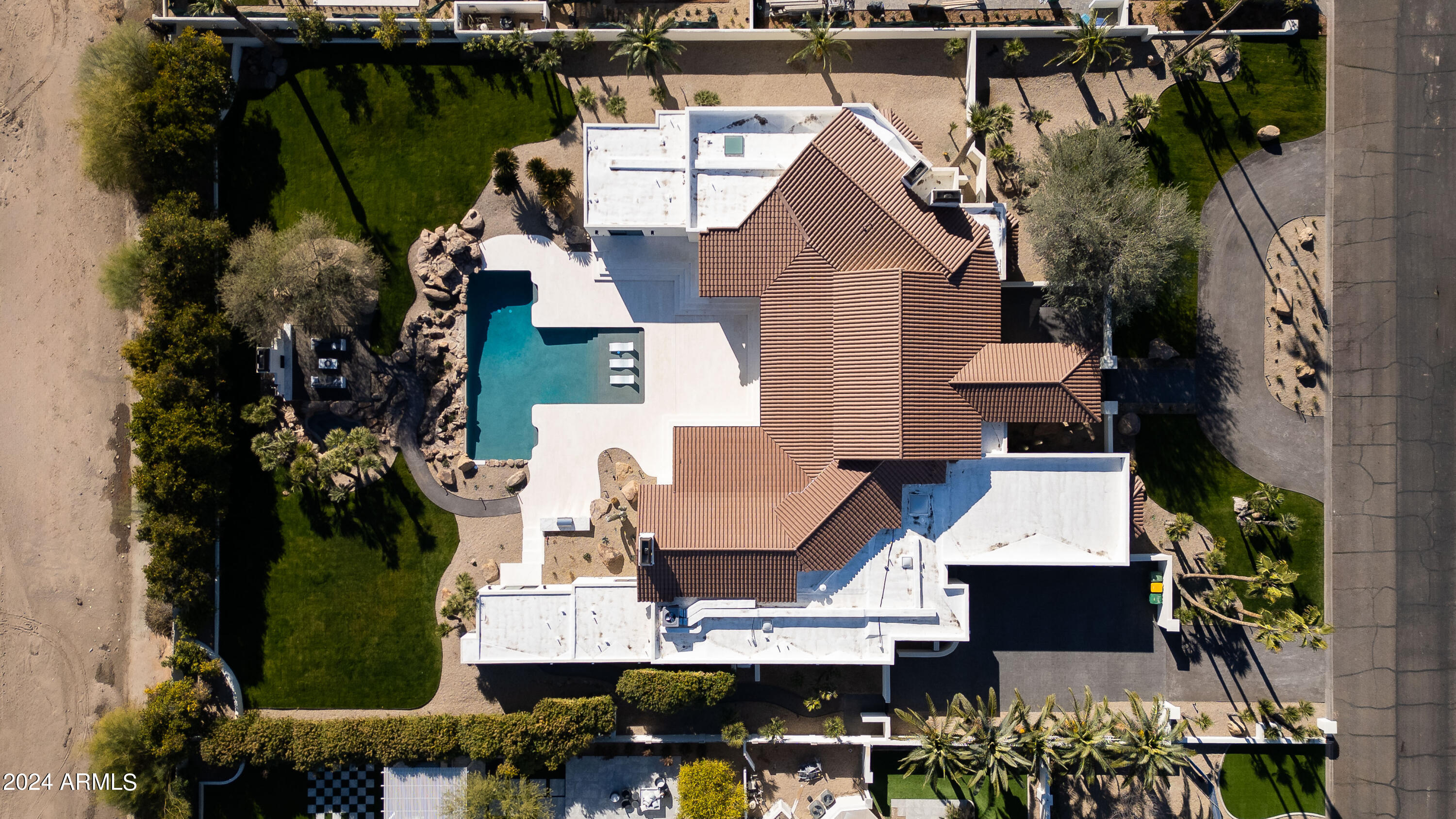 CAMELBACK COUNTRY ESTATES UNIT 1 LOTS 1 THRU 23 25 - Residential