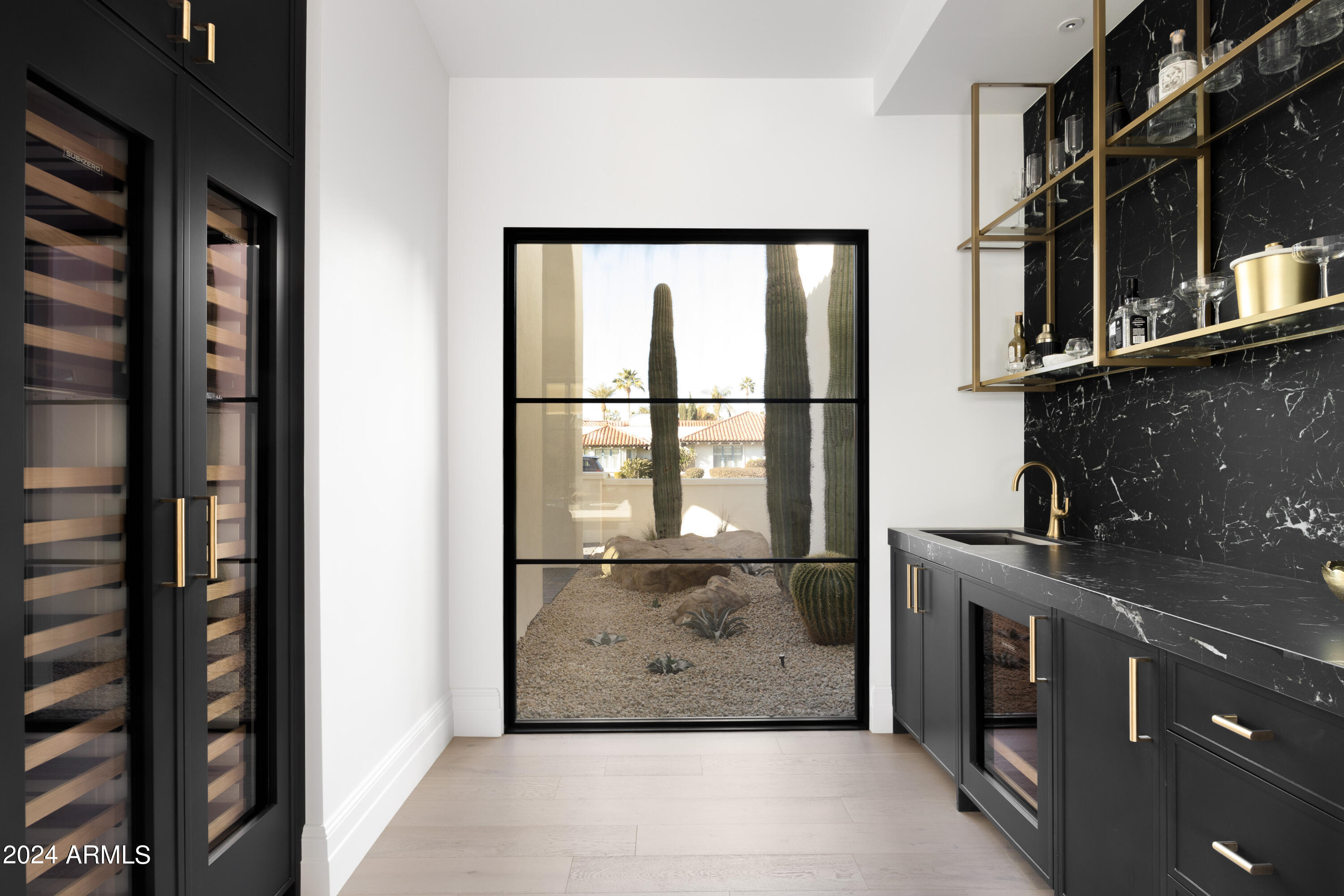 CAMELBACK COUNTRY ESTATES UNIT 1 LOTS 1 THRU 23 25 - Residential