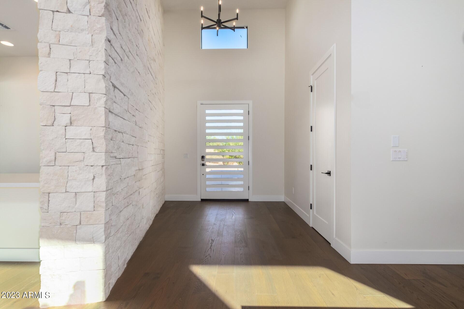 DESERT ESTATES 15 - Residential