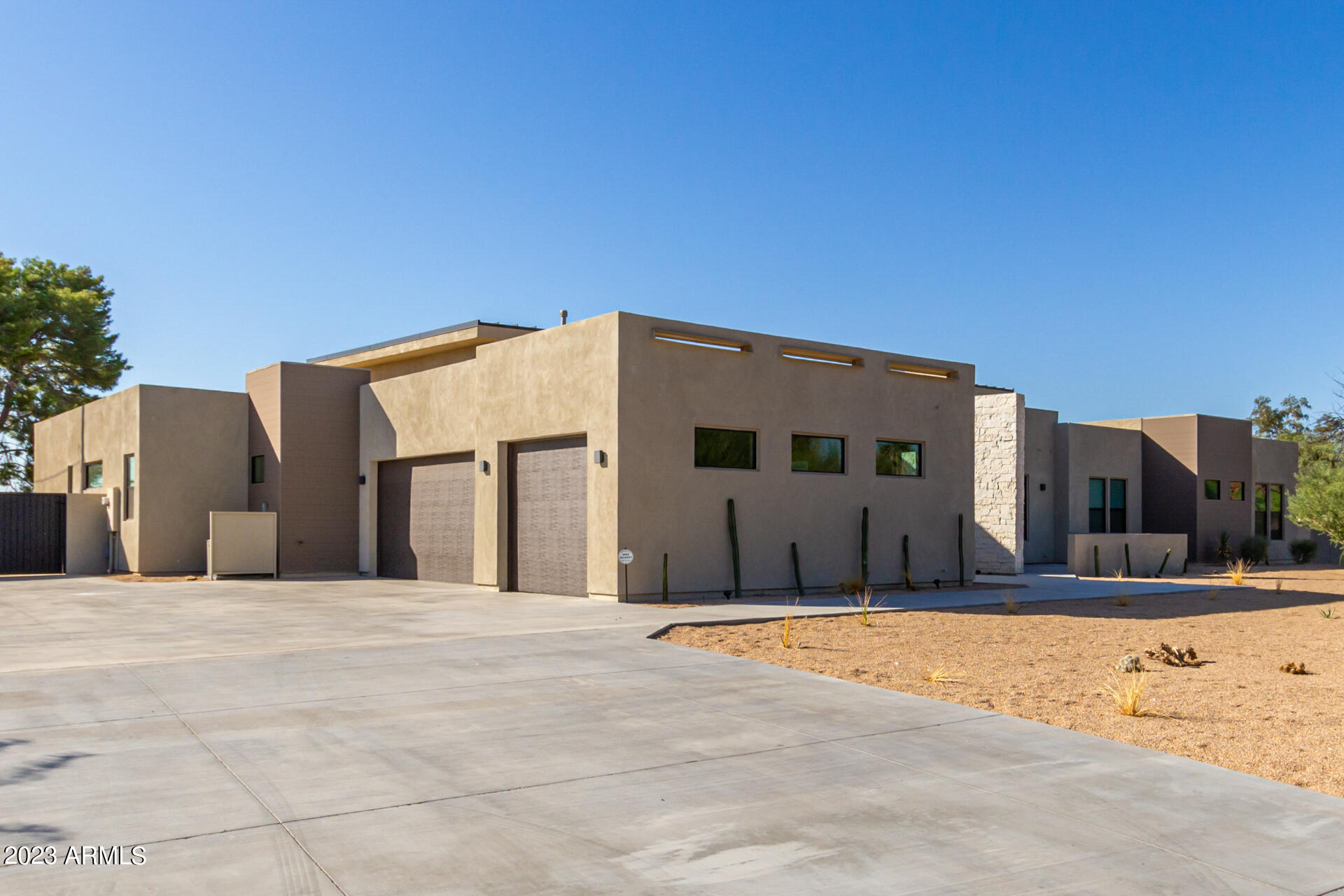 DESERT ESTATES 15 - Residential