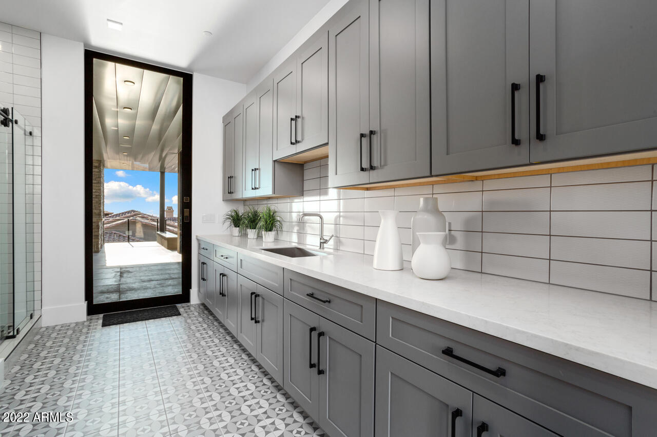 Hidden Hills - Residential