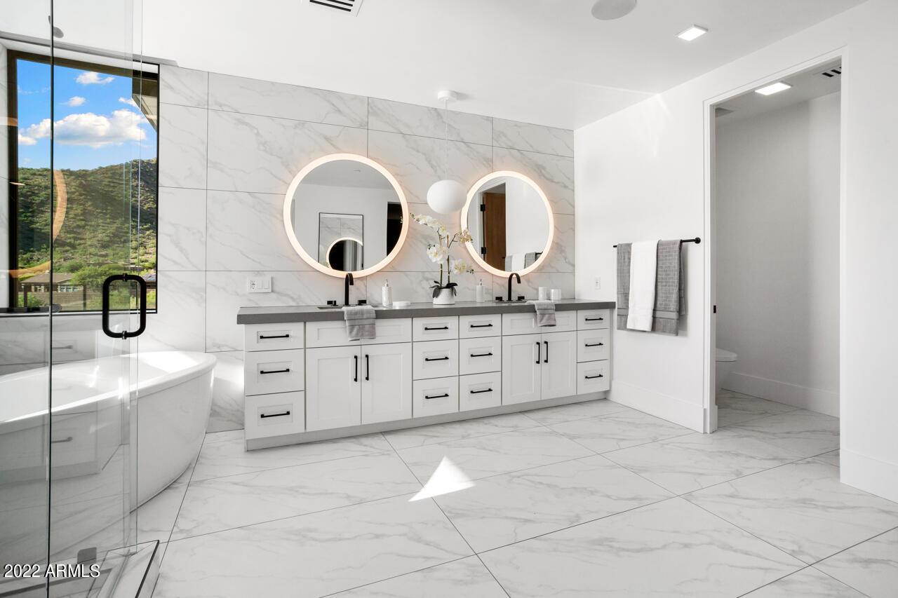Hidden Hills - Residential