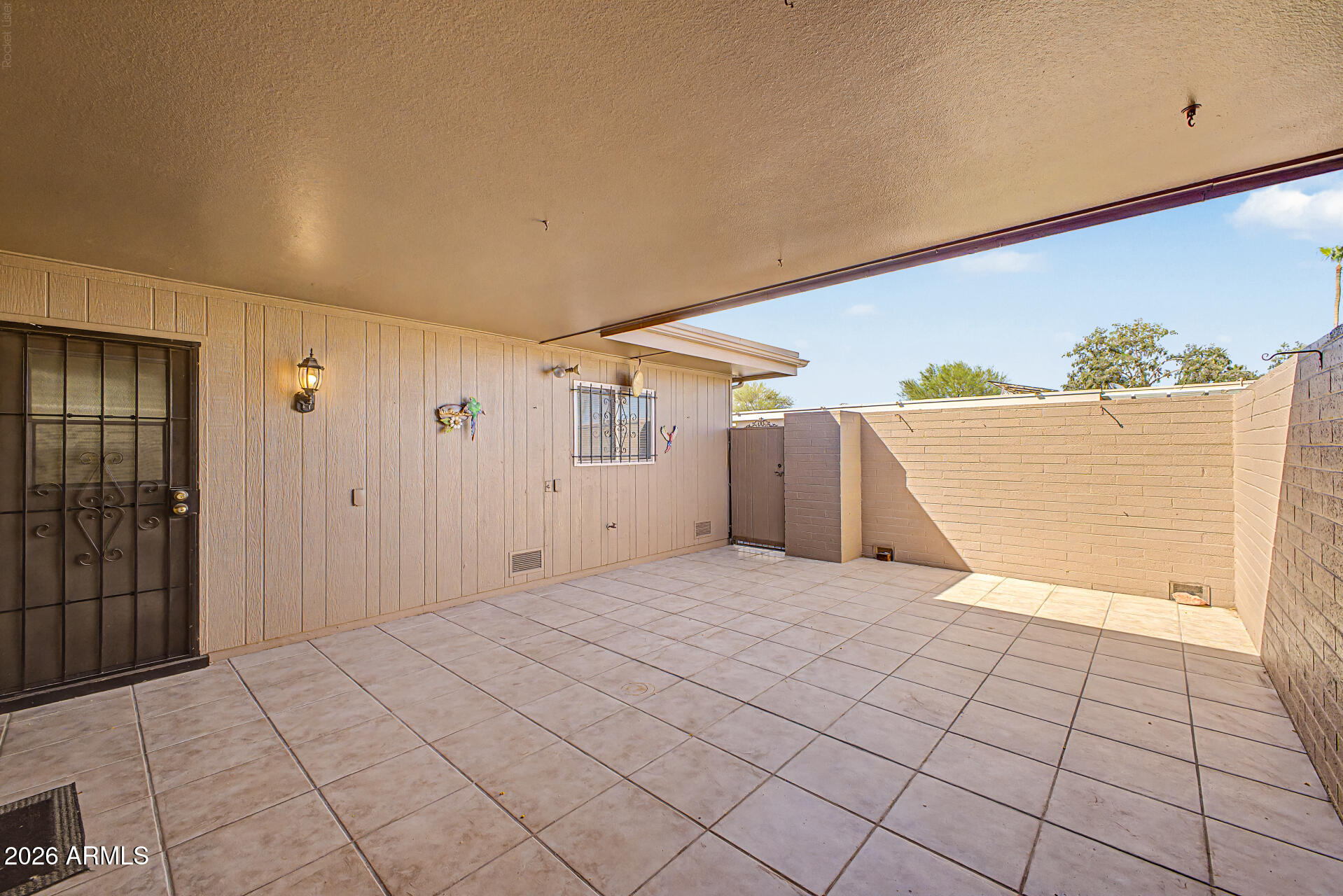 SUN CITY UNIT 17H - Residential