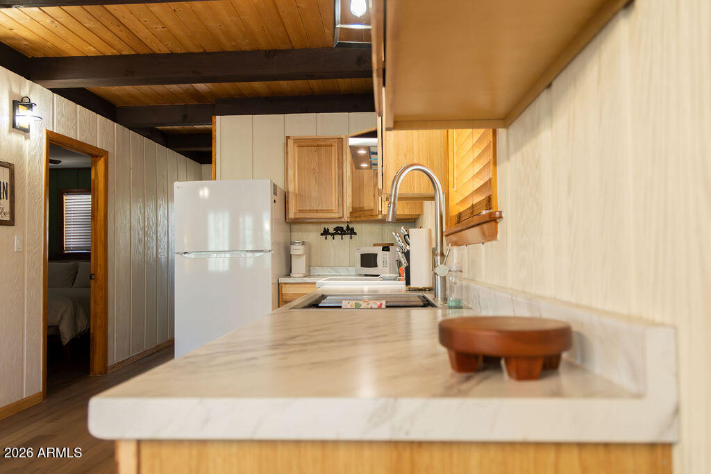 STRAWBERRY VIEW 3 - Residential