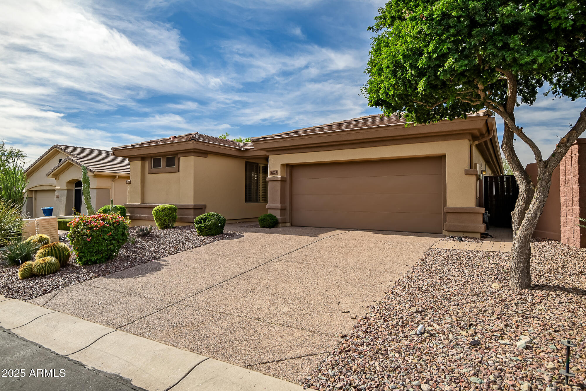 ANTHEM COUNTRY CLUB - Residential