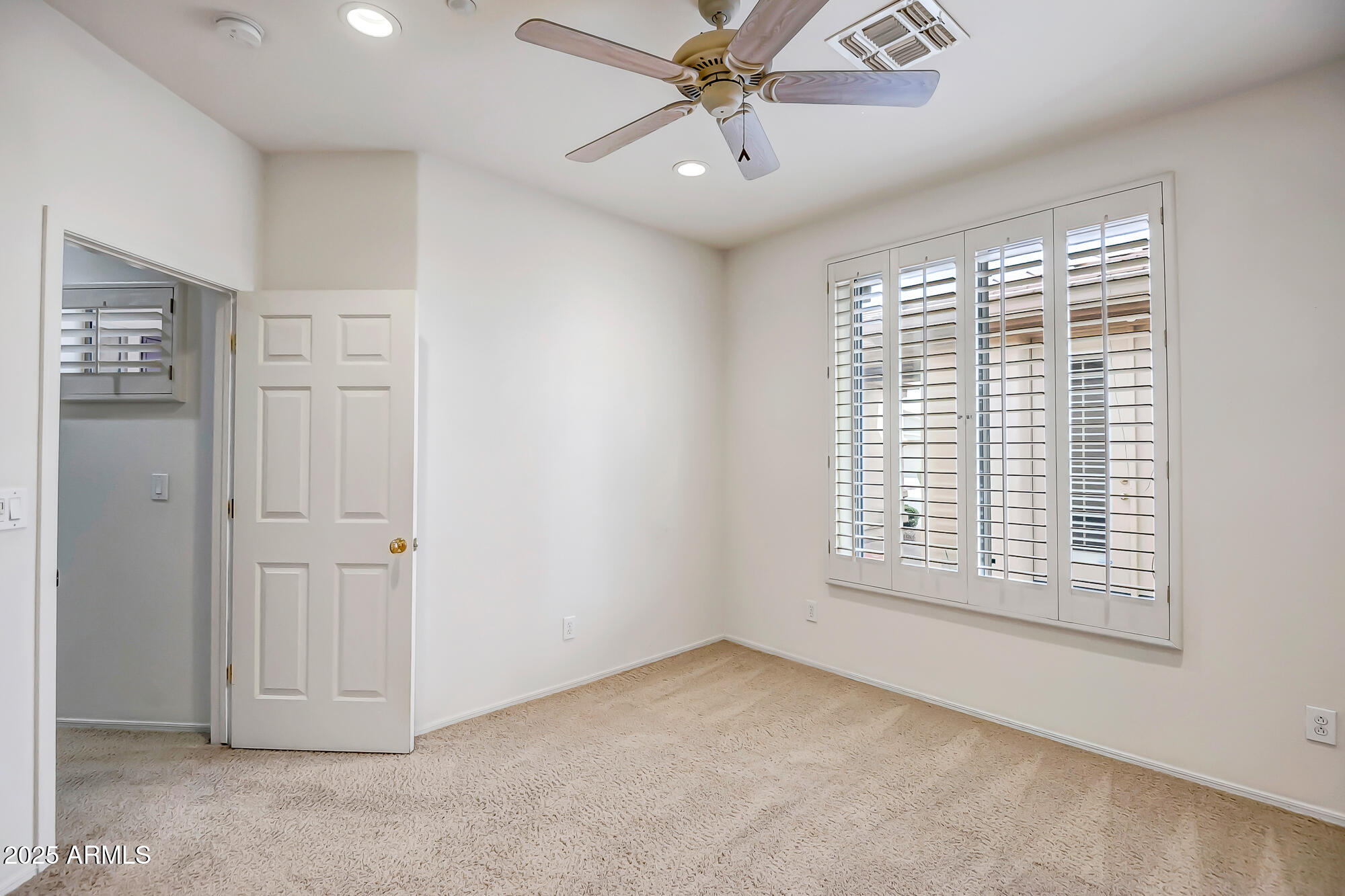 ANTHEM COUNTRY CLUB - Residential