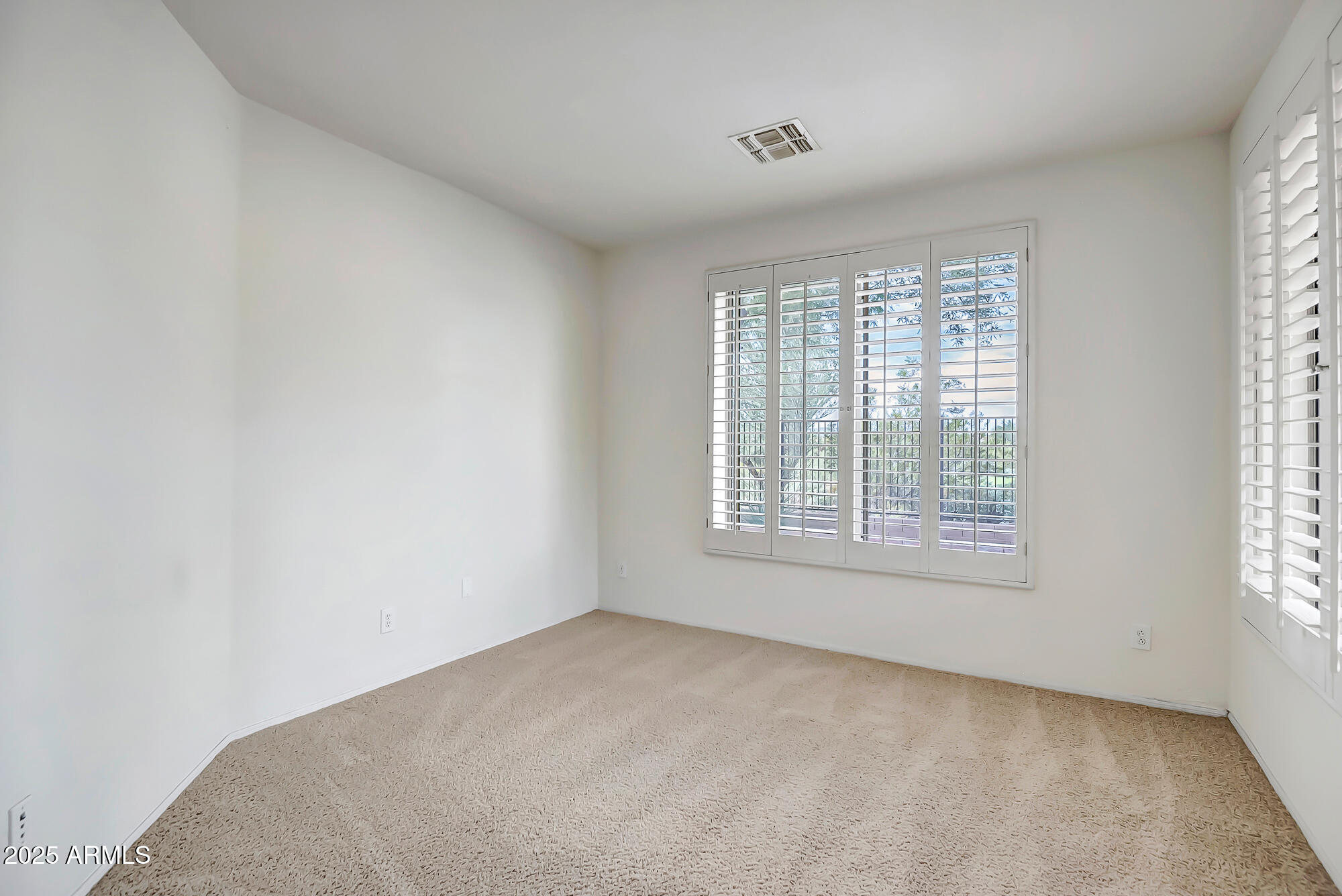 ANTHEM COUNTRY CLUB - Residential