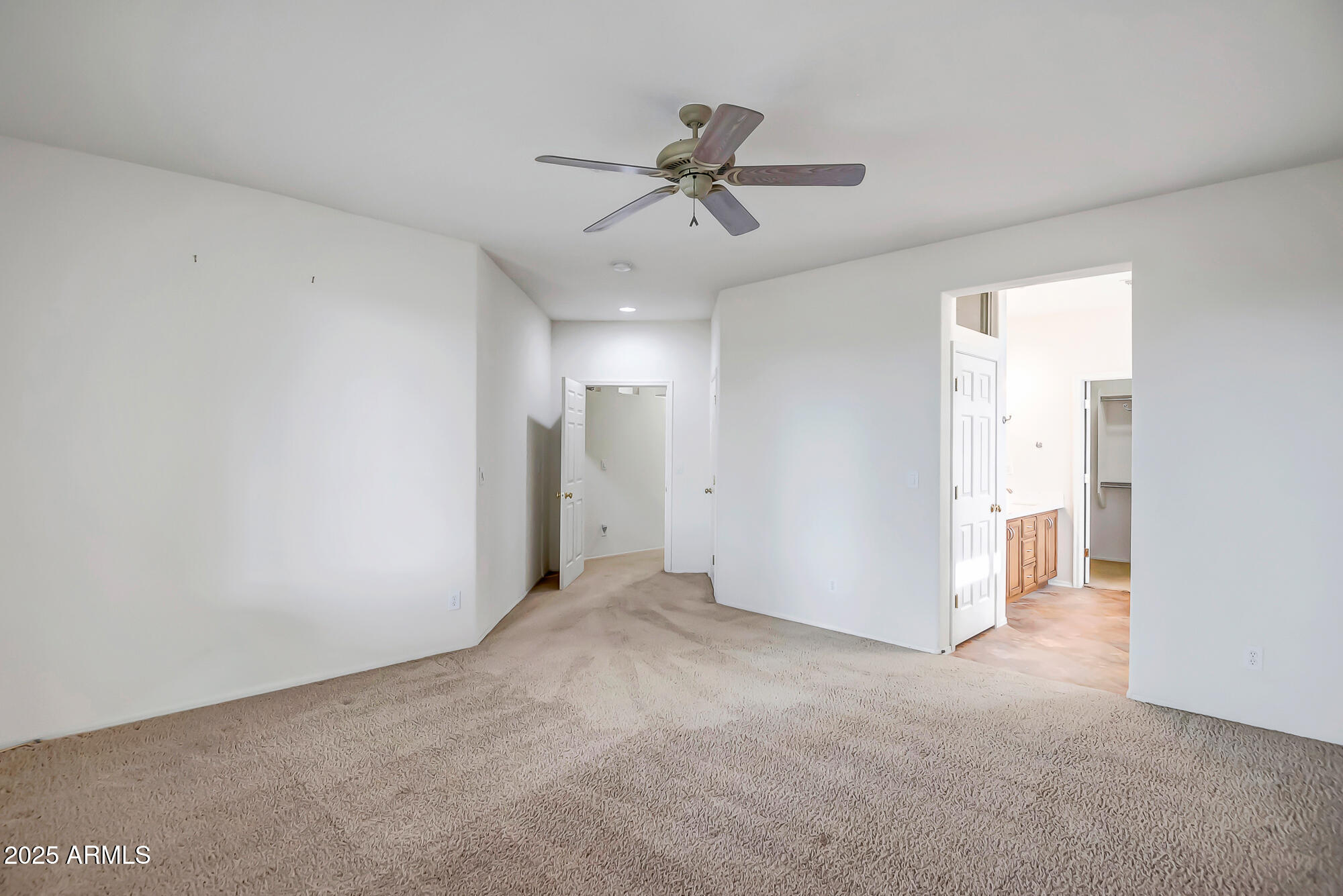 ANTHEM COUNTRY CLUB - Residential