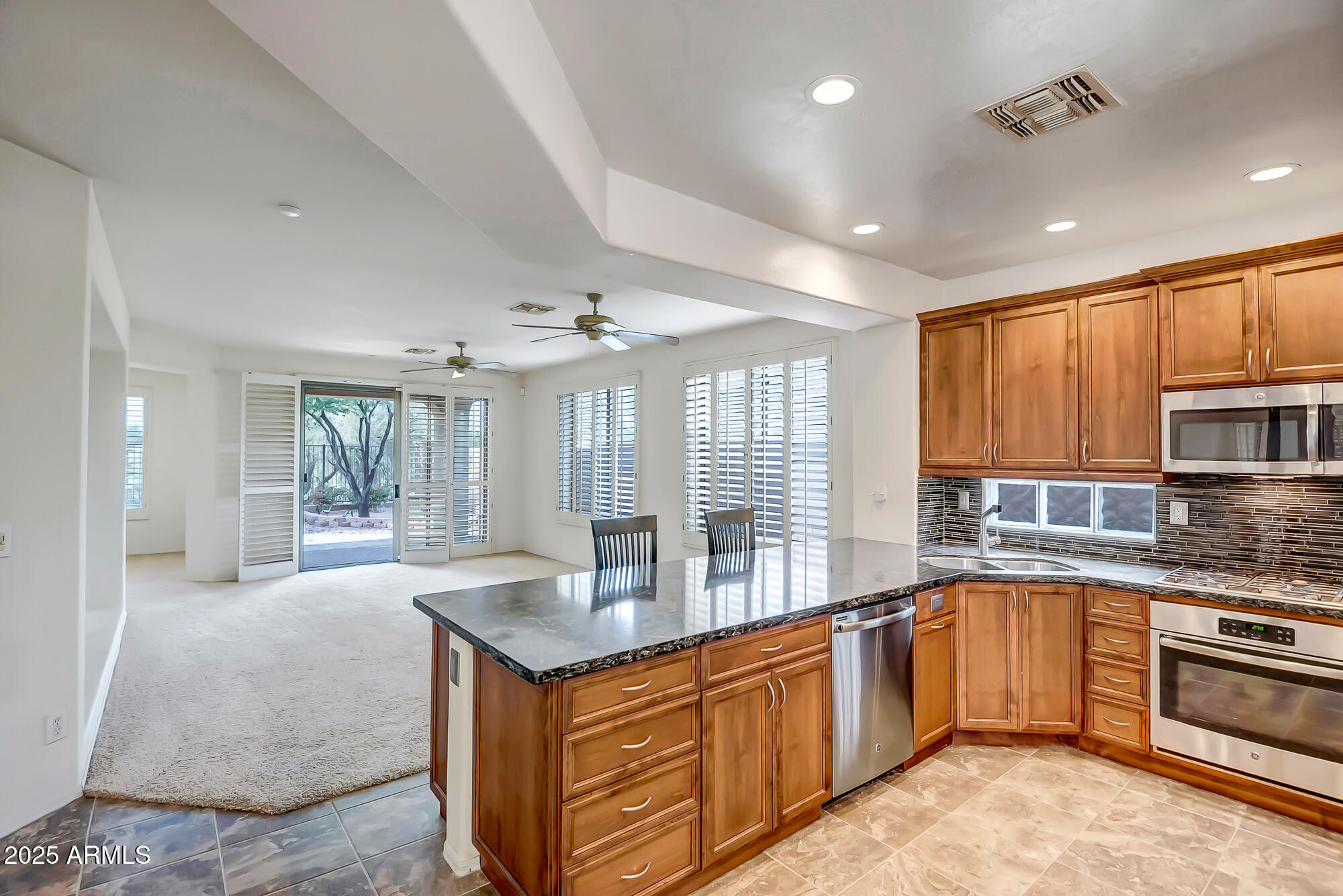 ANTHEM COUNTRY CLUB - Residential
