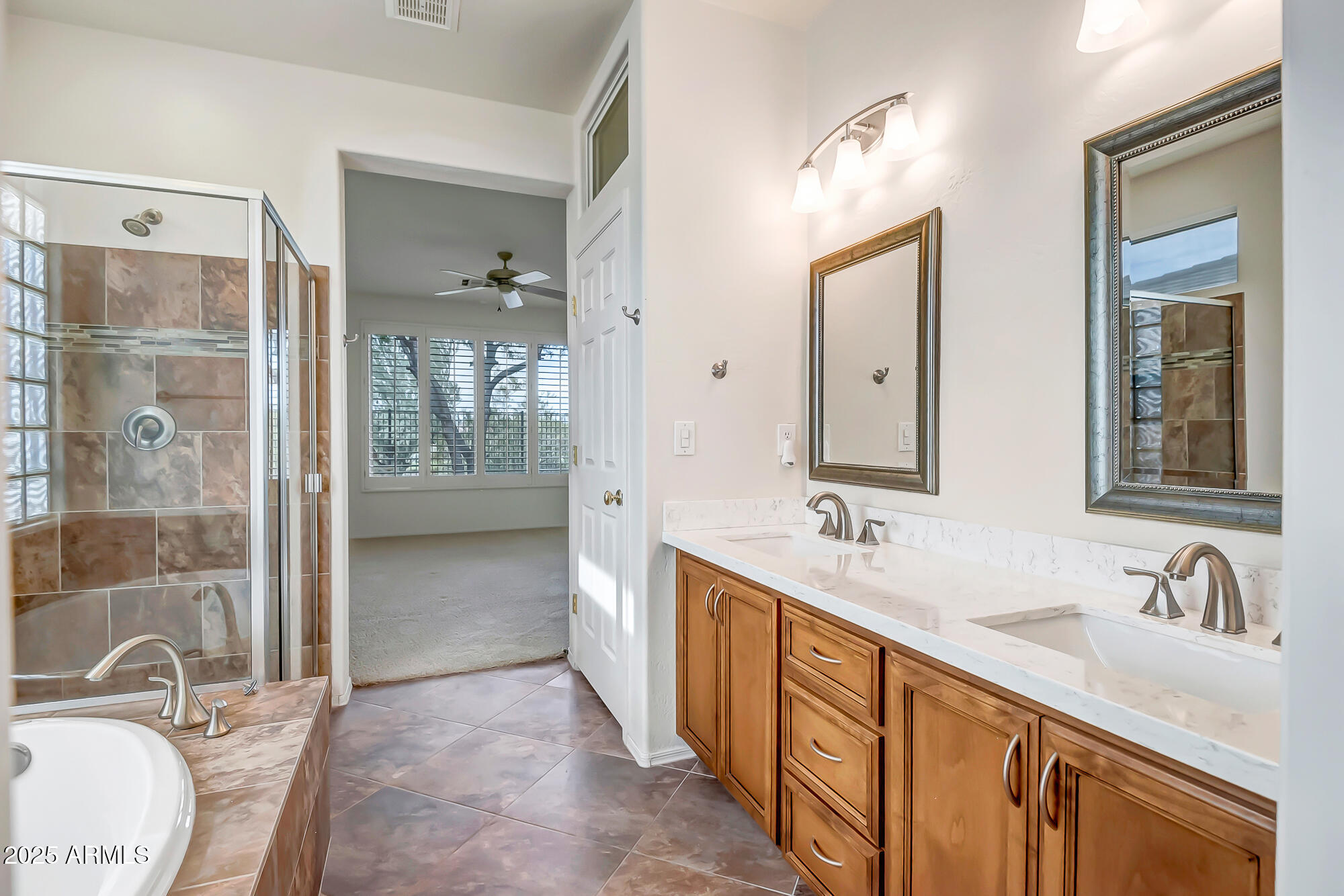 ANTHEM COUNTRY CLUB - Residential