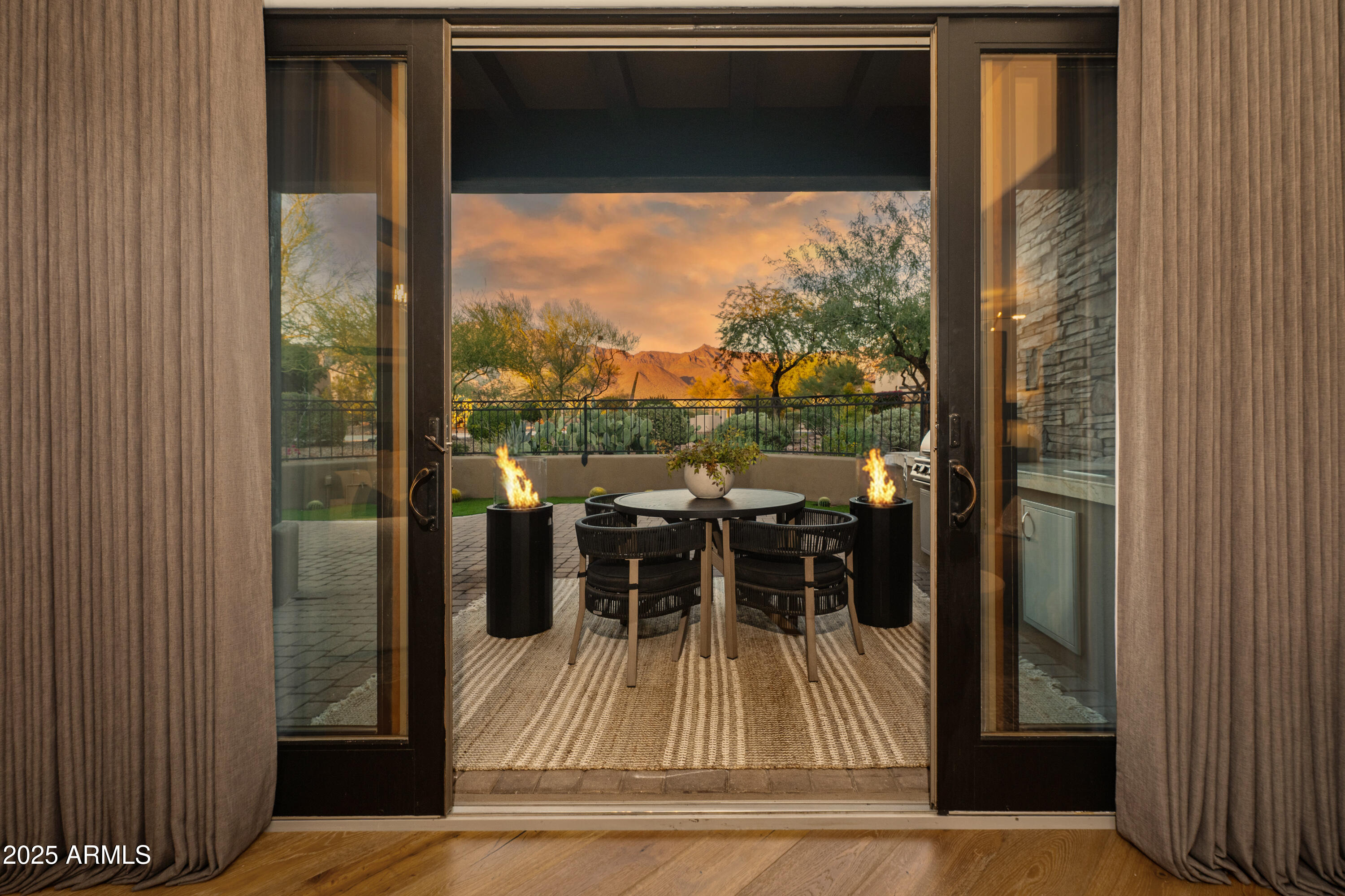 Superstition Mountain - Residential