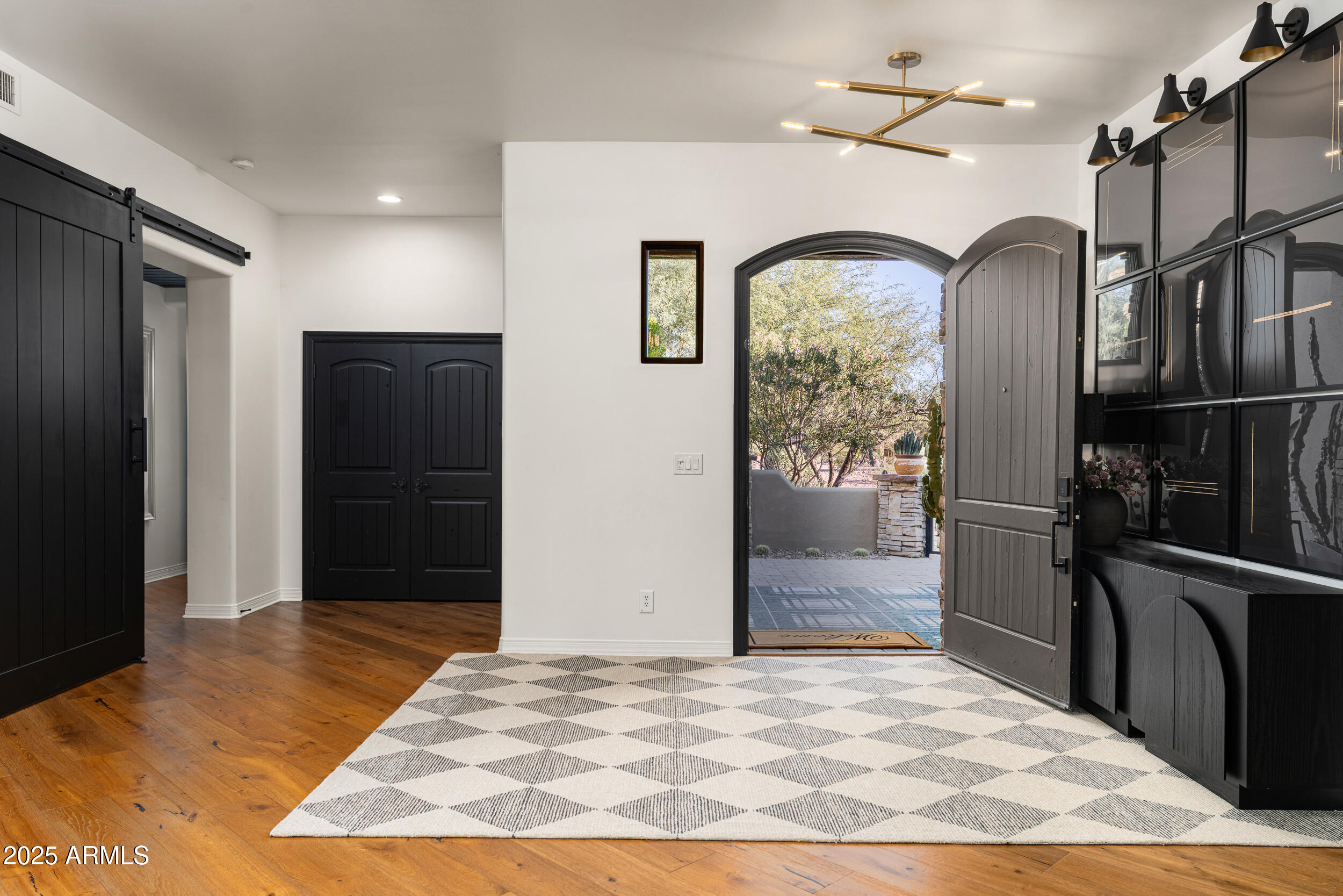 Superstition Mountain - Residential