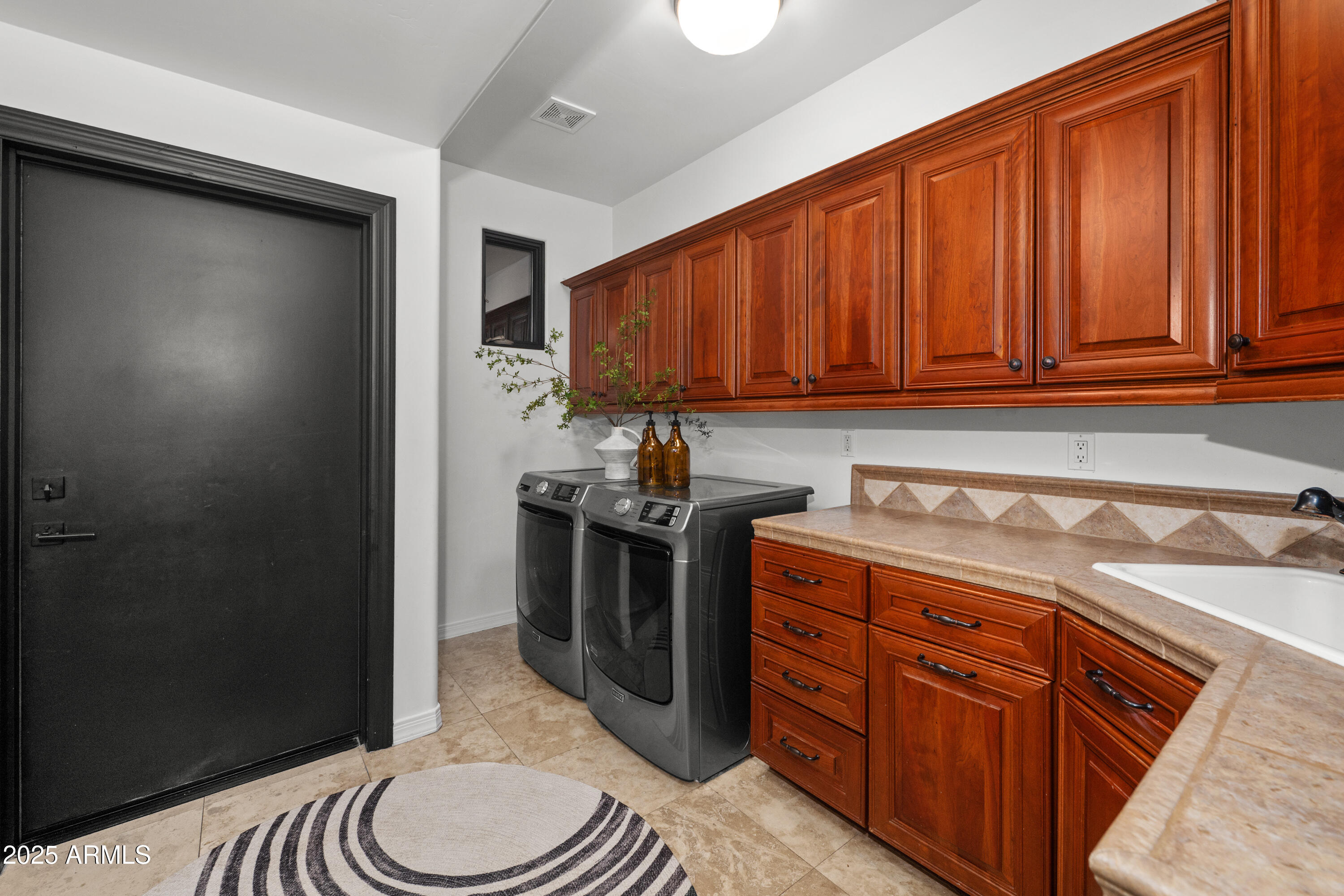 Superstition Mountain - Residential