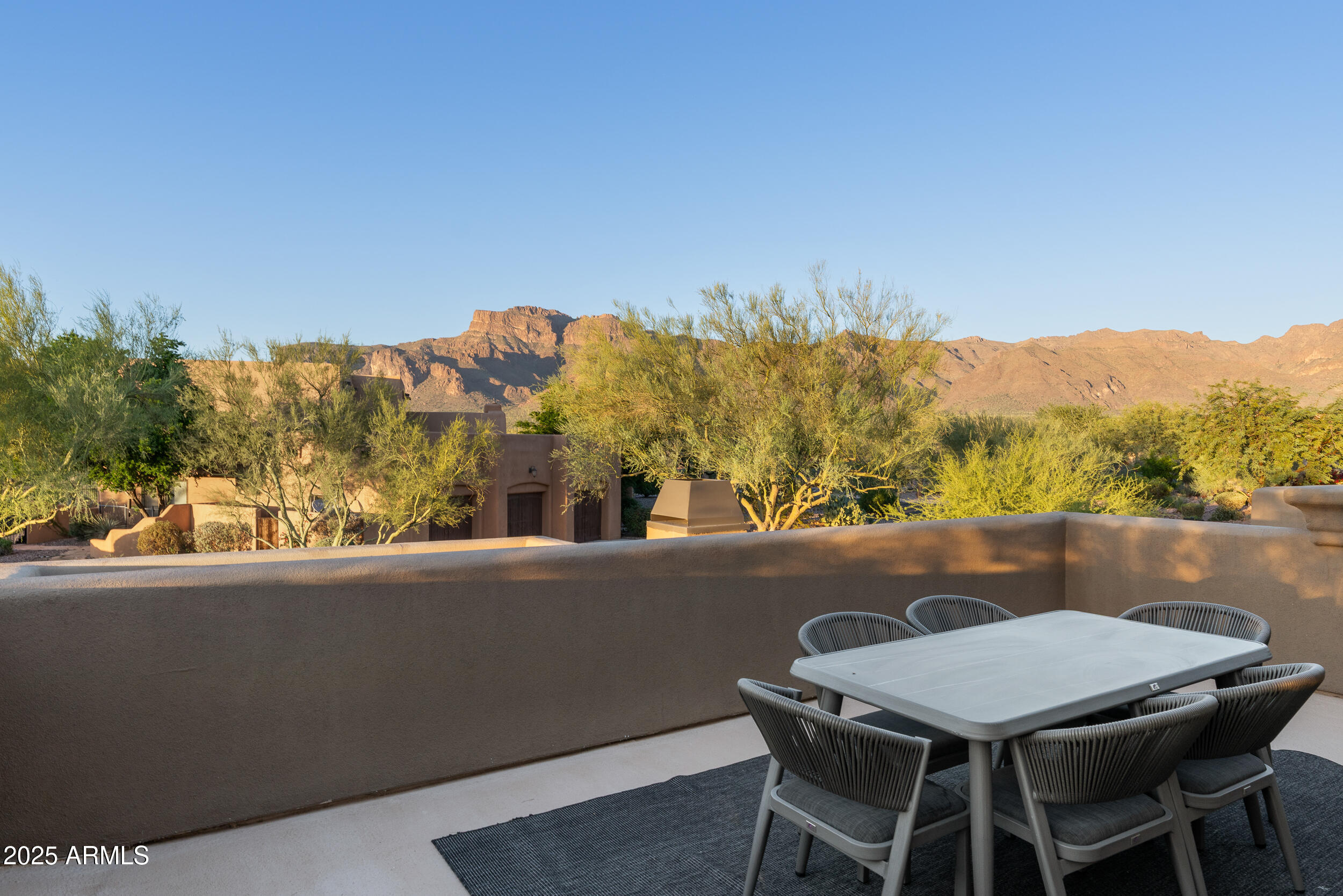 Superstition Mountain - Residential