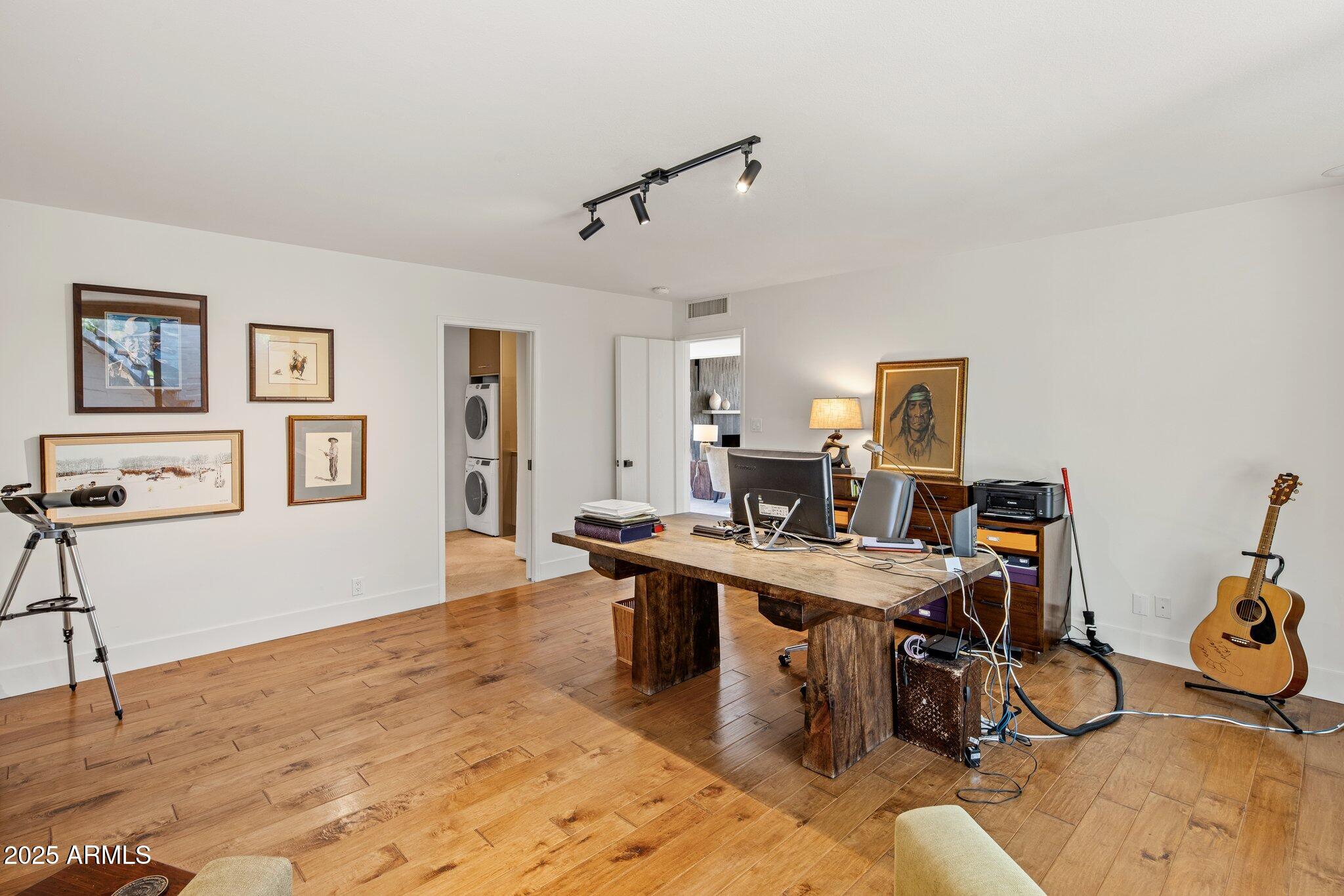 Colonia Miramonte - Residential