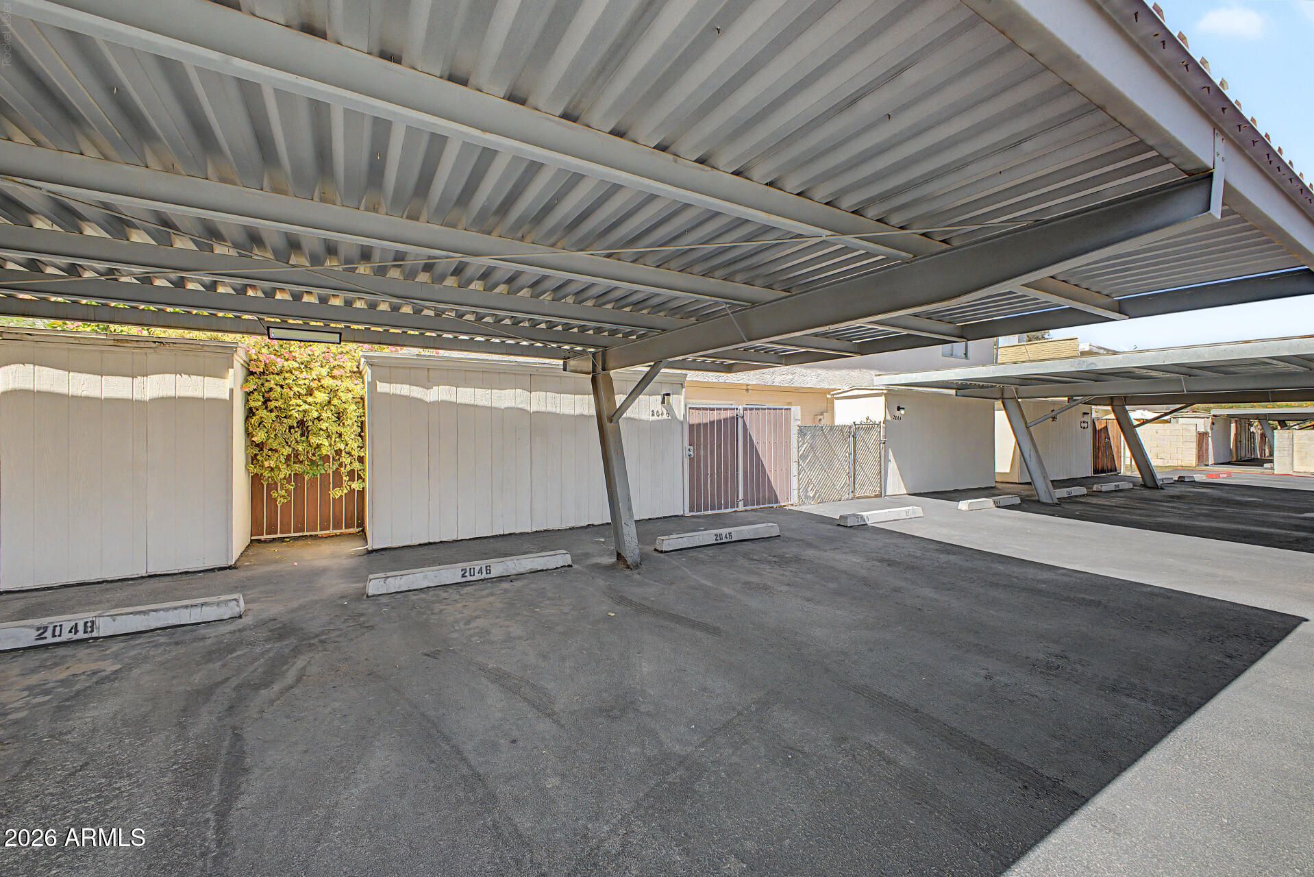 CASA FIESTA TOWNHOUSES - Residential
