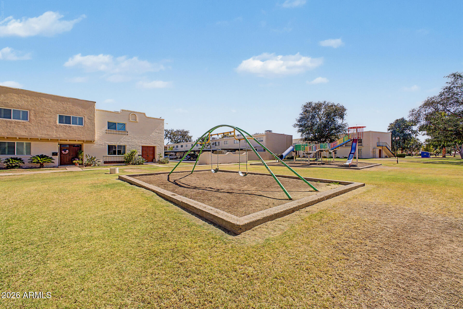 CASA FIESTA TOWNHOUSES - Residential