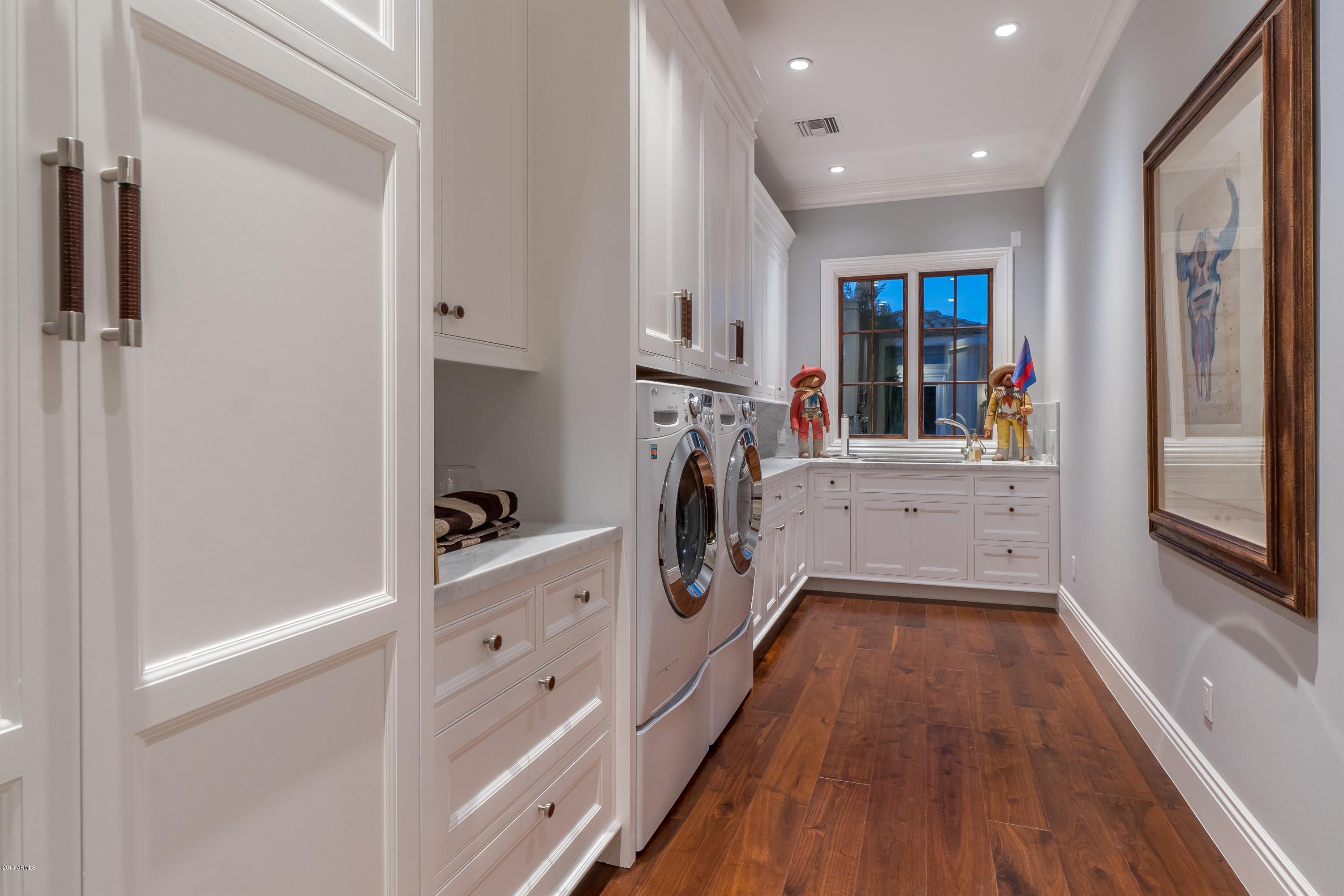 SQUAW PEAK ESTATES - Residential