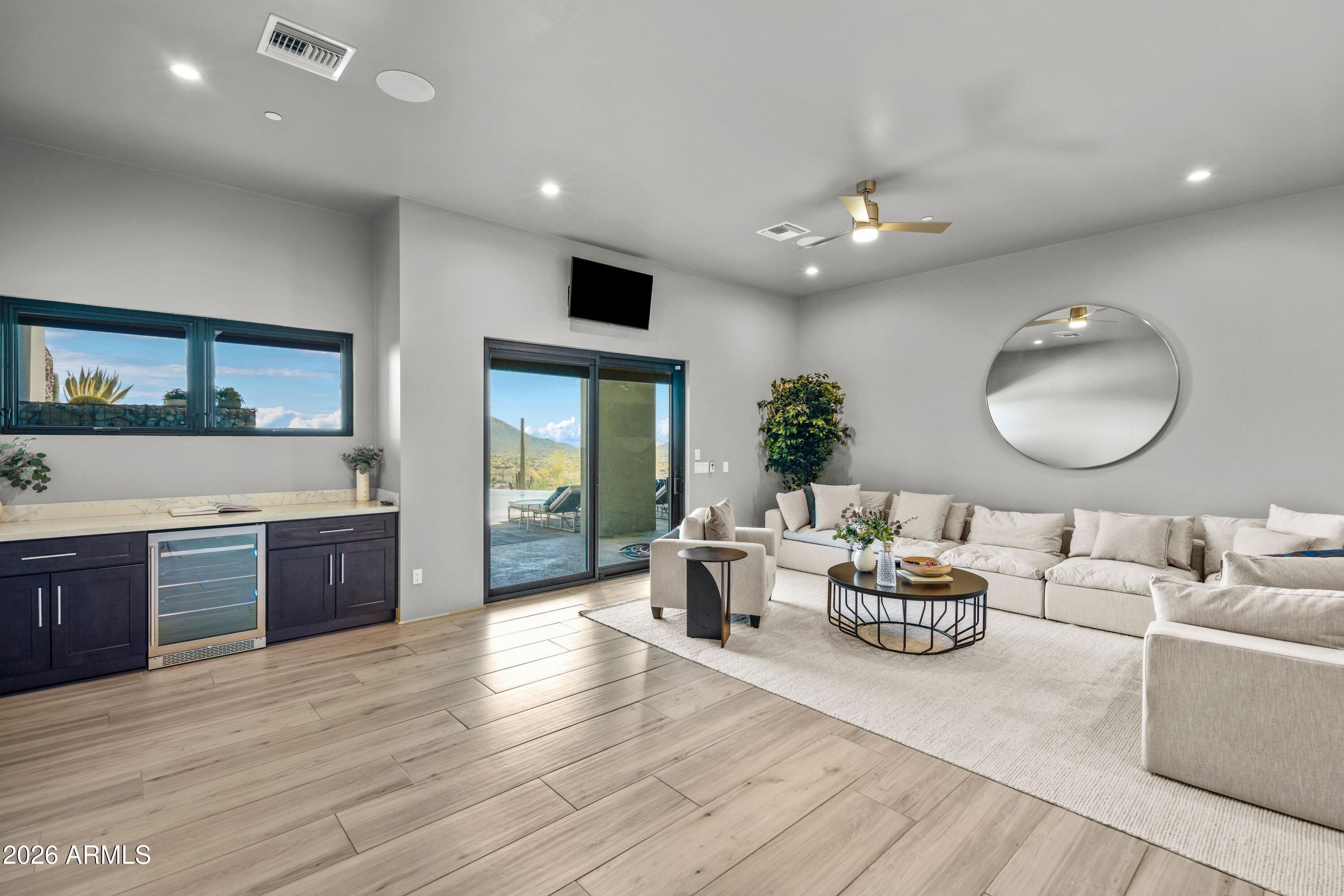 CONTINENTAL MOUNTAIN ESTATES - Residential