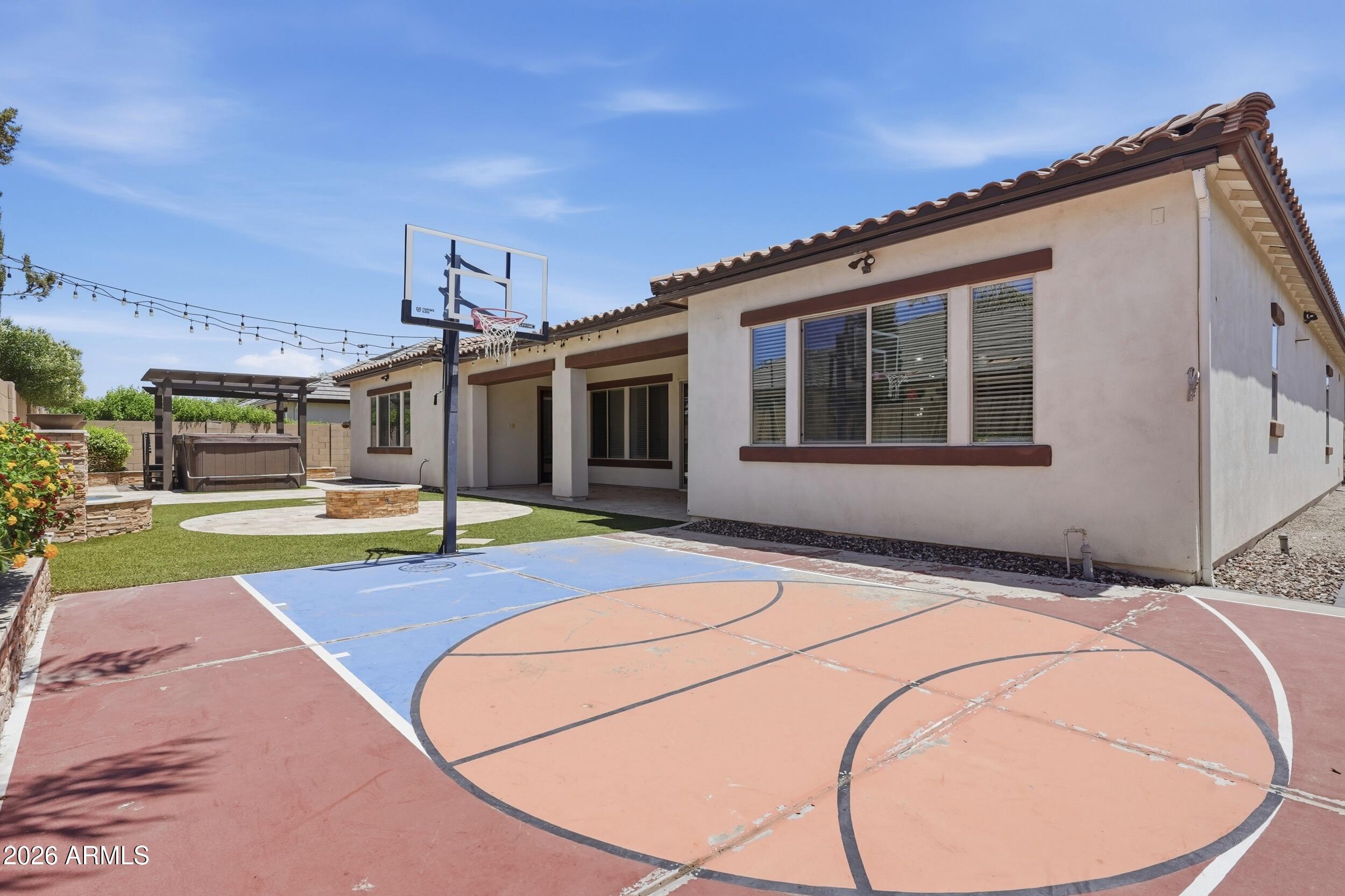 EAGLE HEIGHTS - Residential
