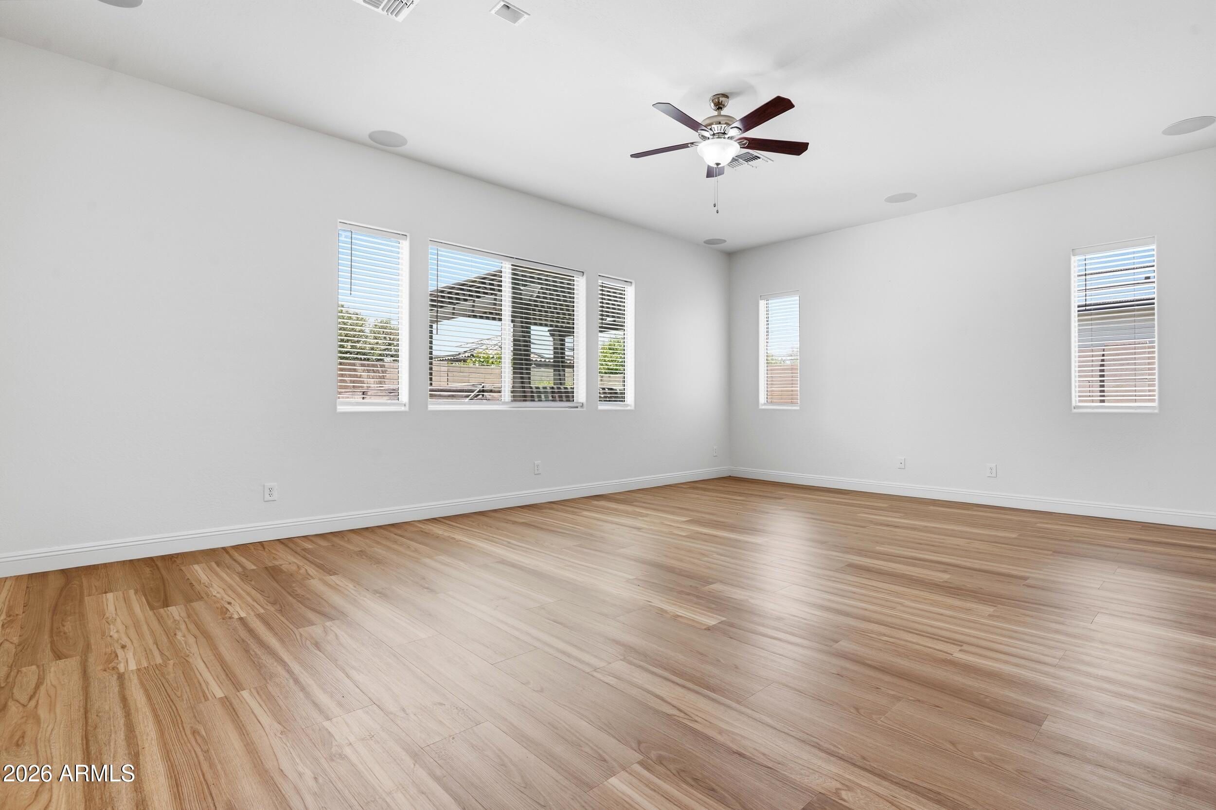 EAGLE HEIGHTS - Residential