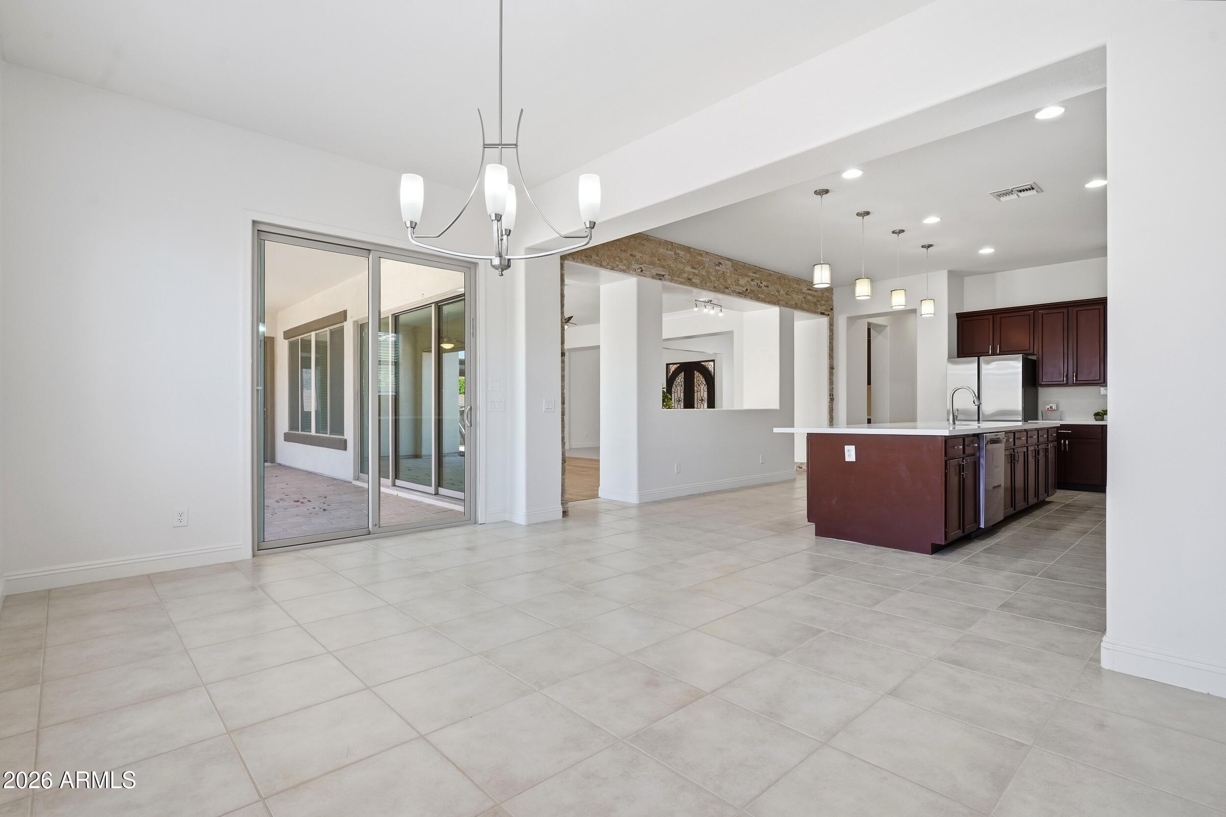 EAGLE HEIGHTS - Residential