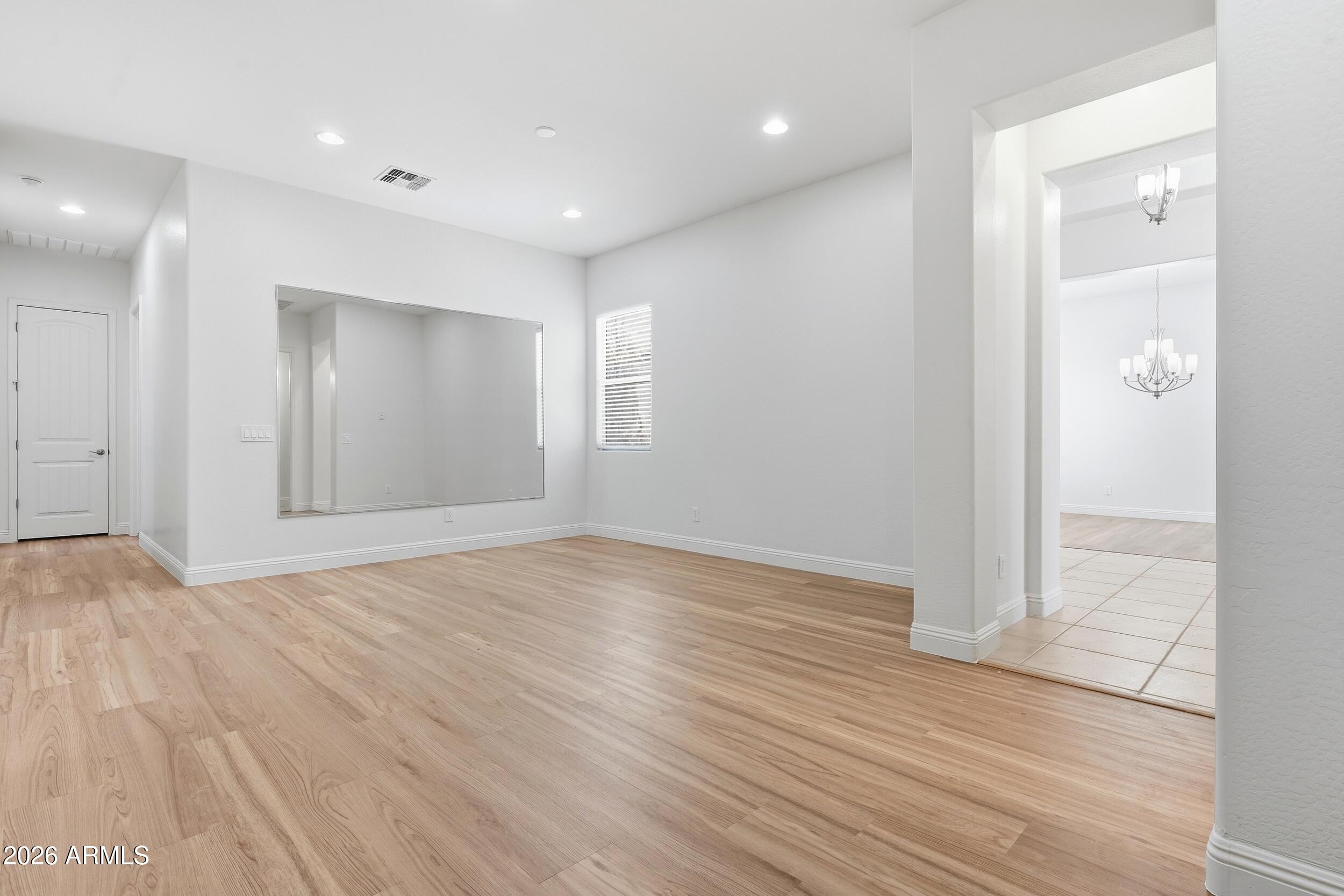 EAGLE HEIGHTS - Residential