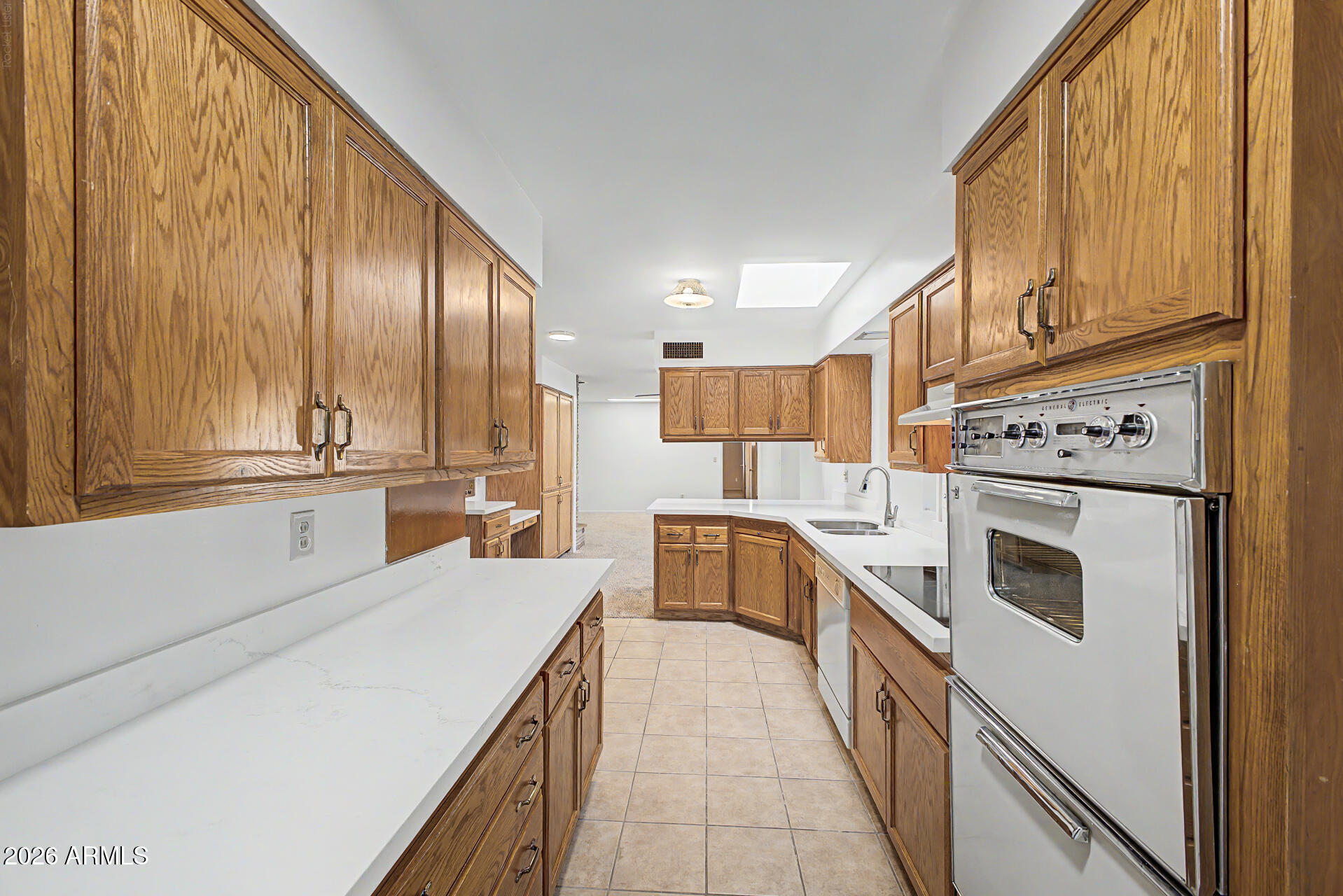 BROADMOR MANOR 4 - Residential