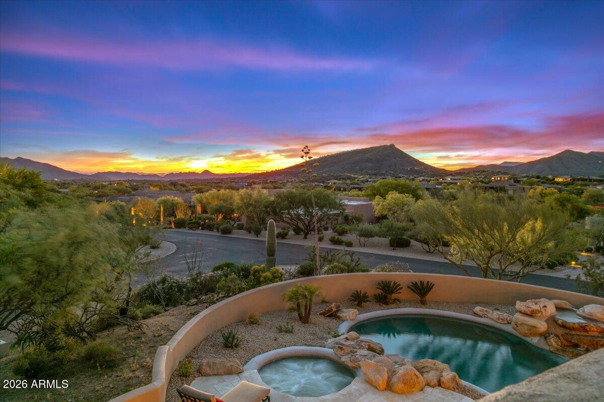 DESERT MOUNTAIN - Residential