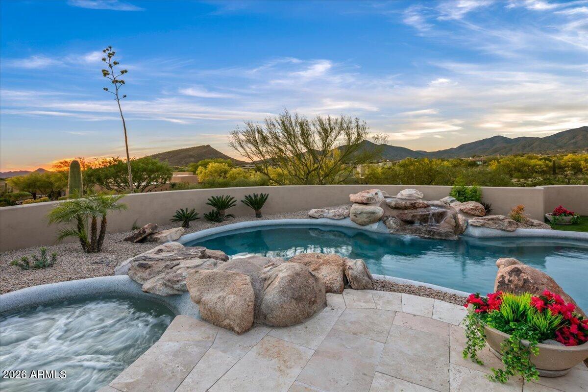 DESERT MOUNTAIN - Residential