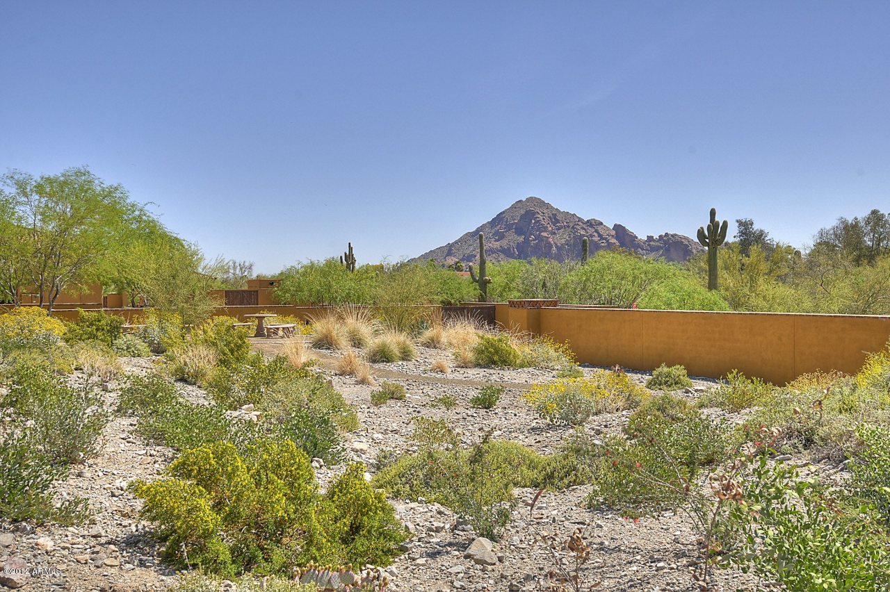 PARADISE RESERVE - Residential