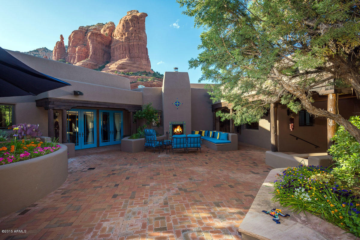 Shadow Rock - Residential