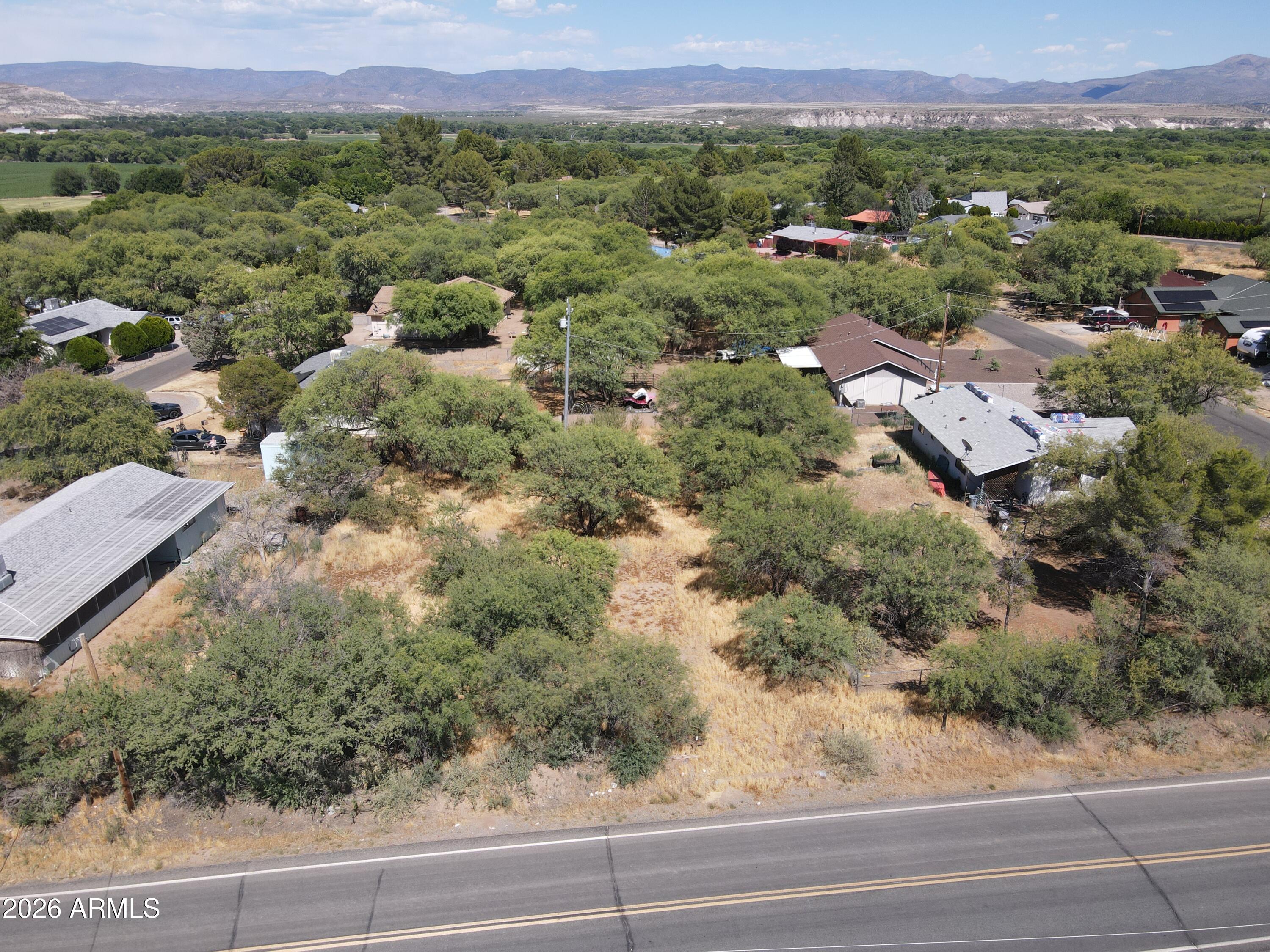 LAKE VERDE CLUB ESTATES - Land
