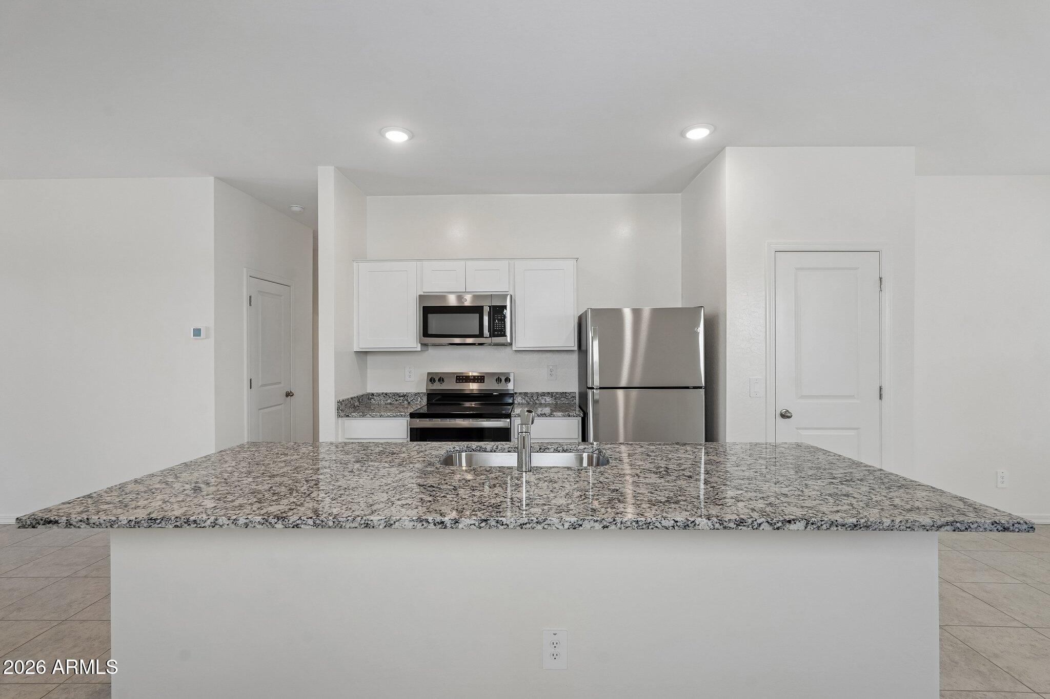 LAVEEN FARMS - Residential