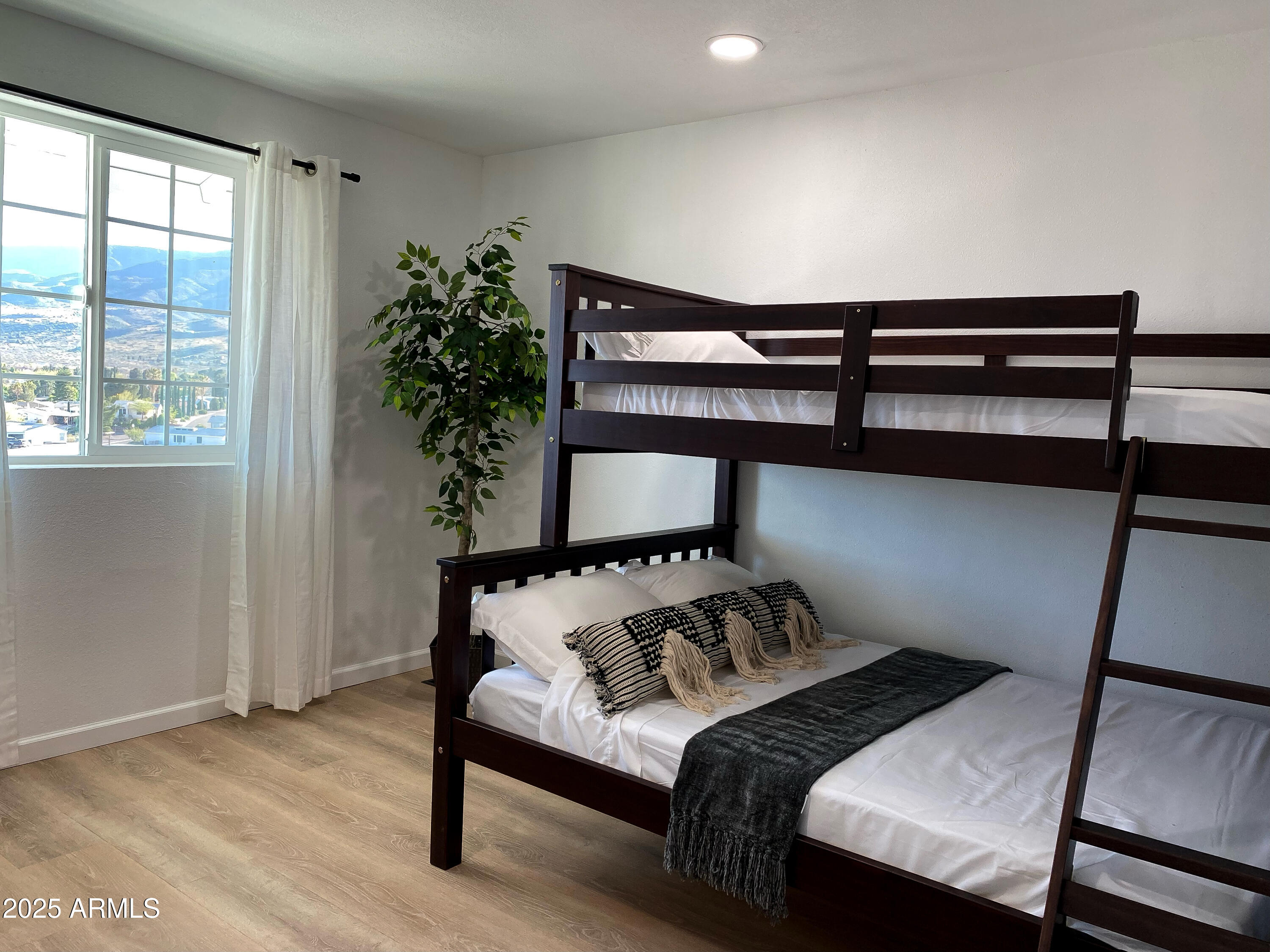 CLARKDLAE PALISADES UNIT 1 - Residential