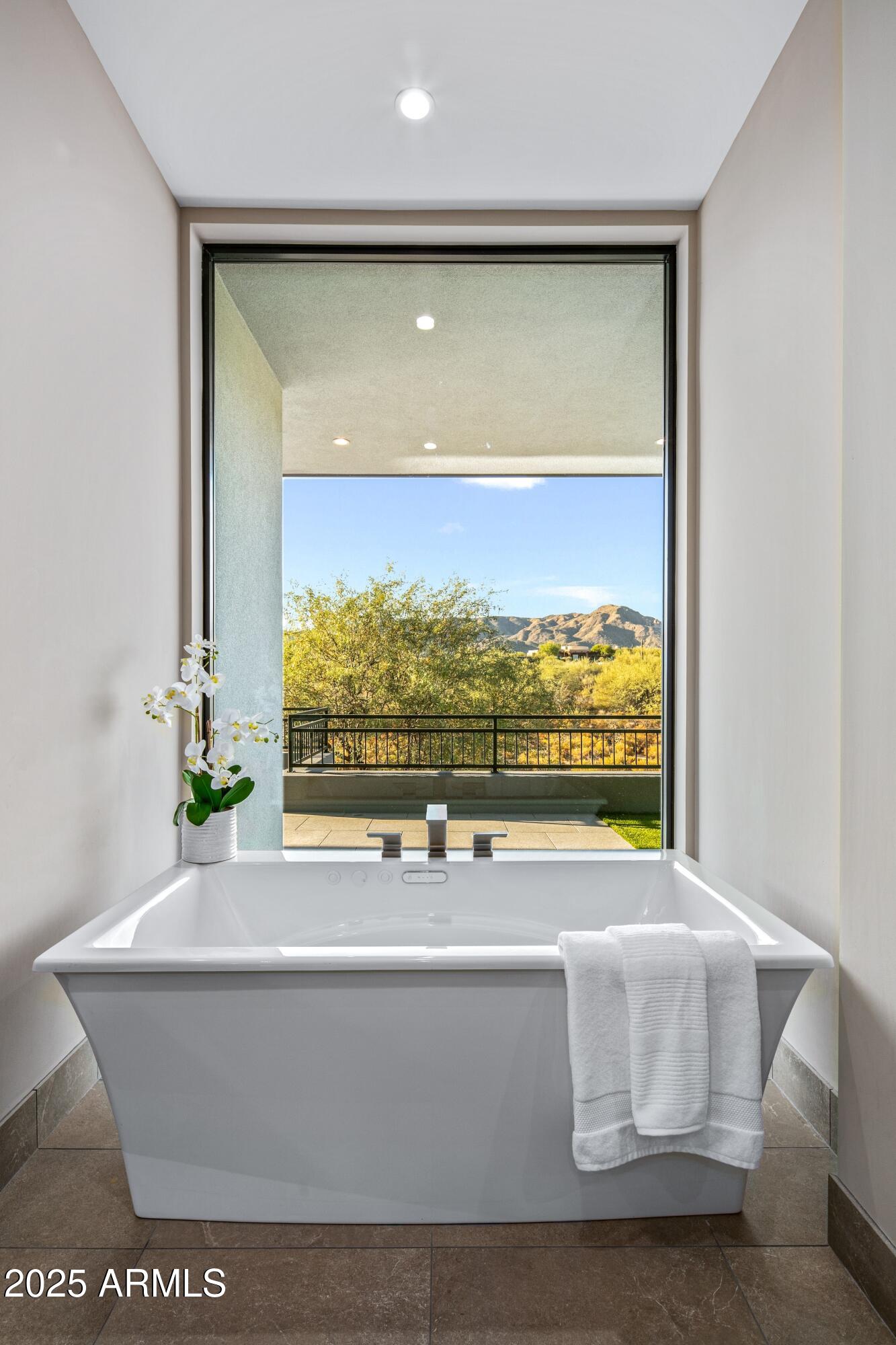 DESERT MOUNTAIN PHASE 2 UNIT 5 PT 1 1-101 A-J - Residential