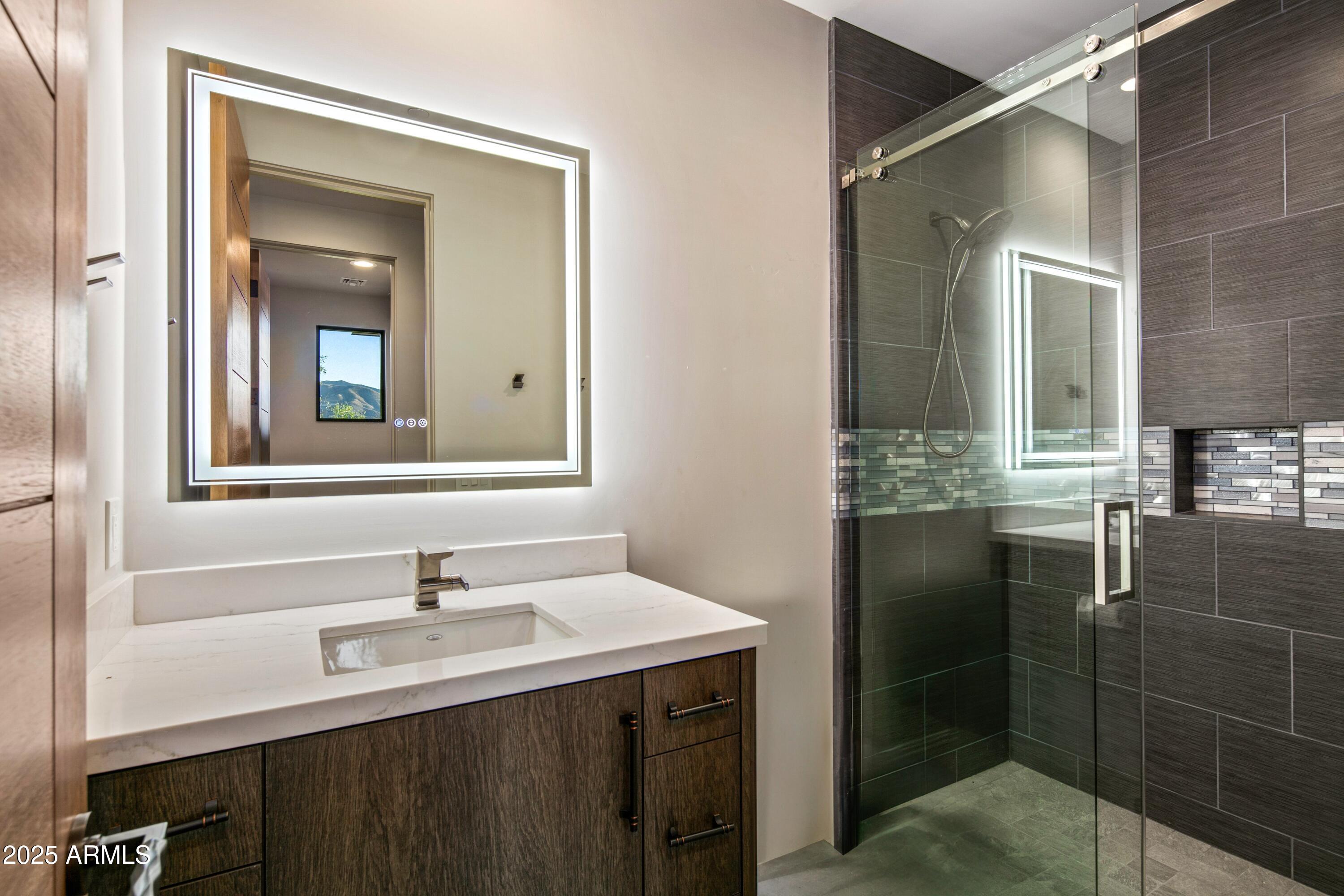 DESERT MOUNTAIN PHASE 2 UNIT 5 PT 1 1-101 A-J - Residential