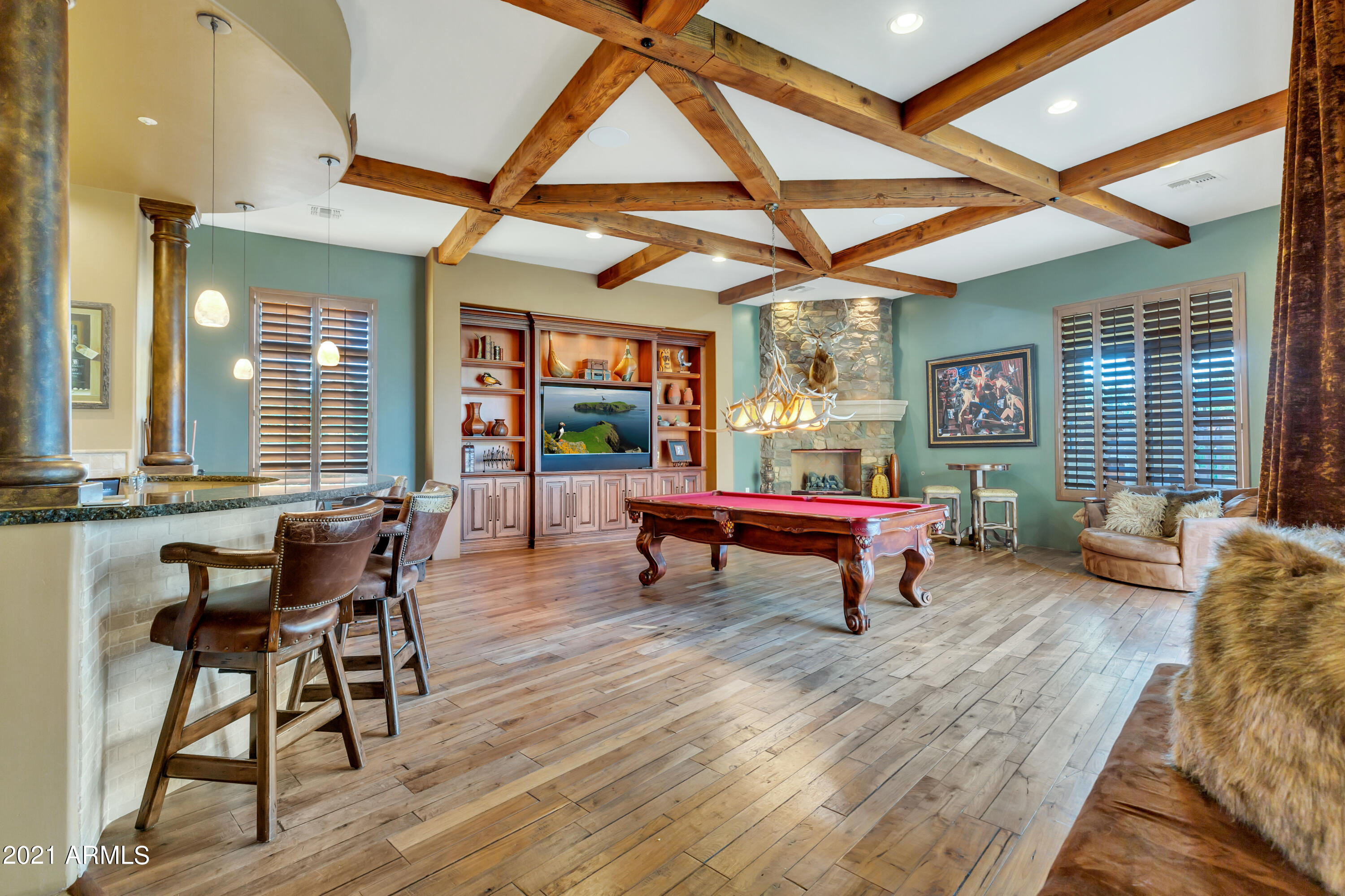 SAGUARO ESTATES - Residential