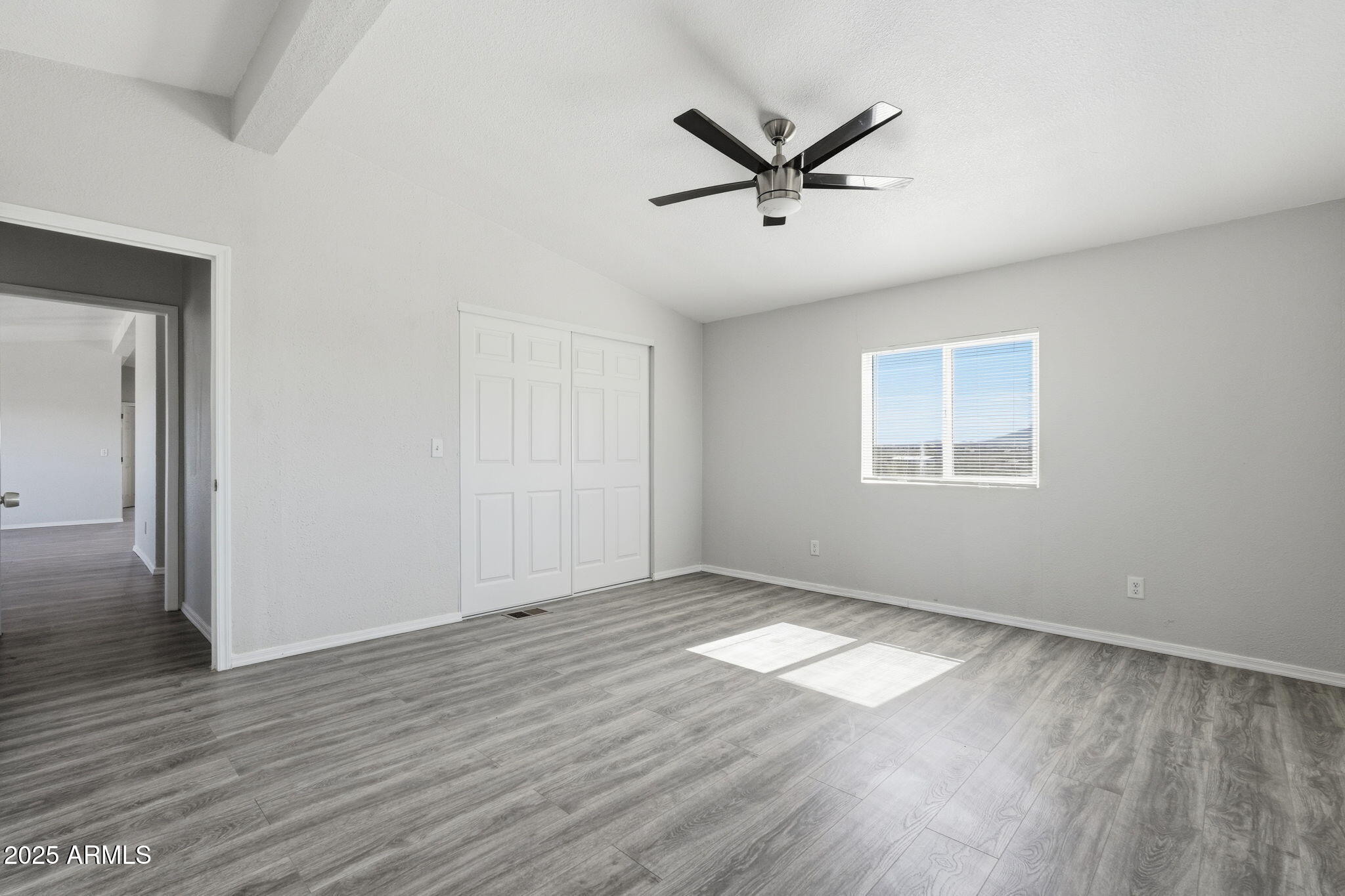 EMPIRE ACRES - Residential