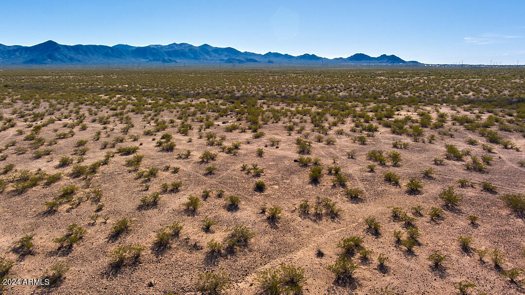 E2 E2 S2 Se4 Se4 Sec 5 Ex E 40 F Rd, Sec 5, T4N, R3W, GSRB&M, Maricopa County, Arizona (4.39 Acres) - Land