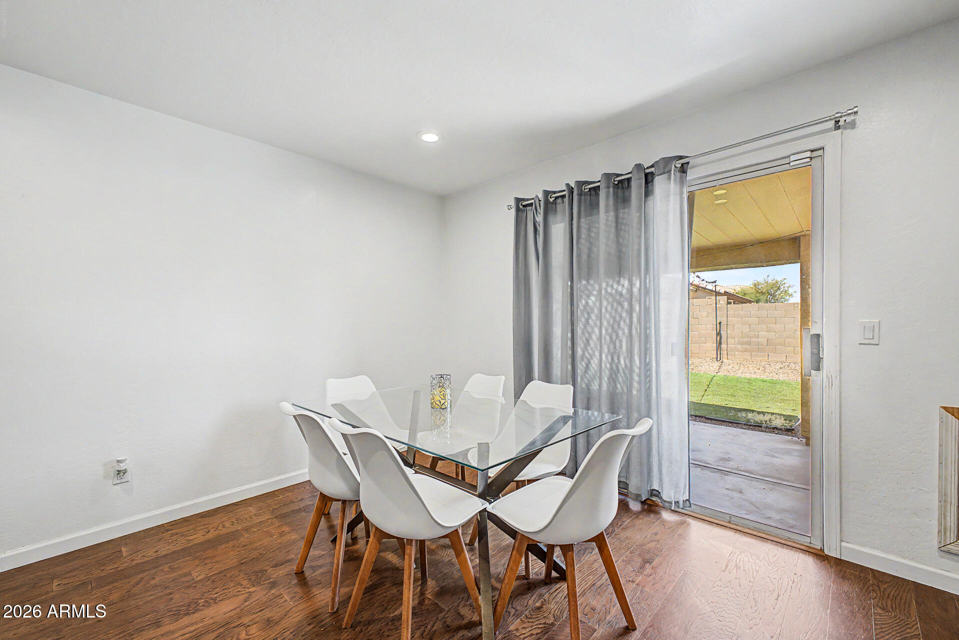 SUNDIAL UNIT 1 - Residential