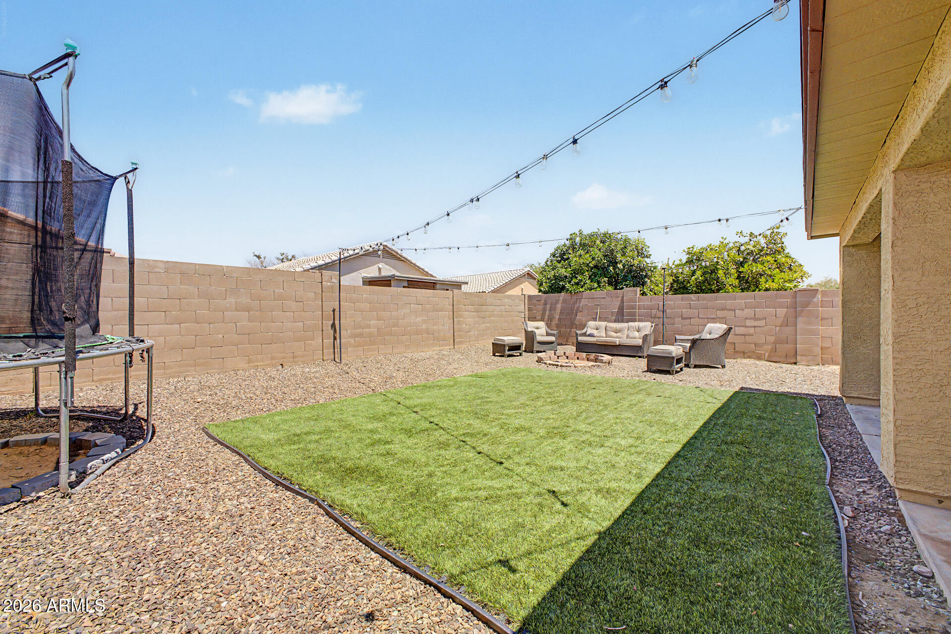 SUNDIAL UNIT 1 - Residential
