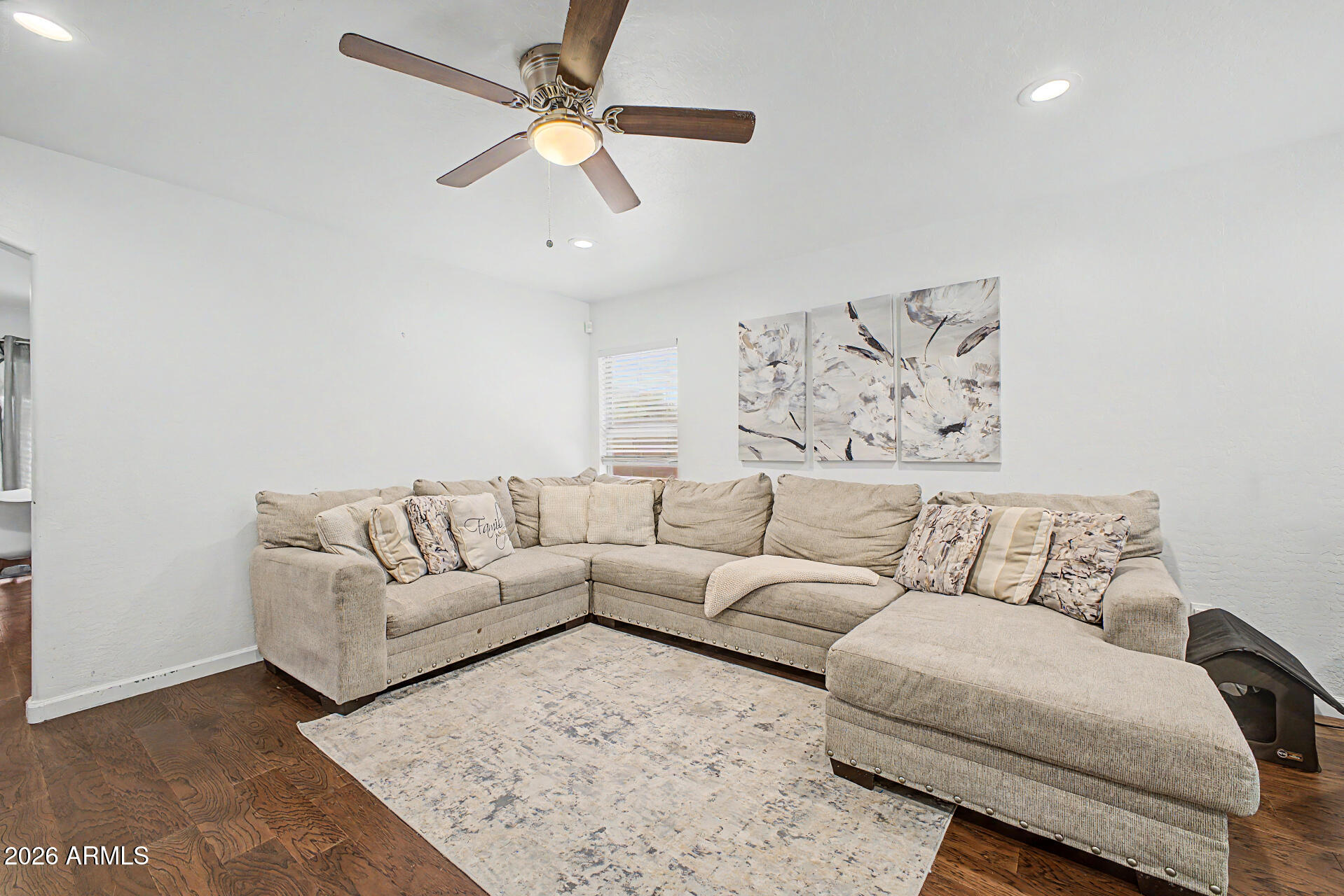 SUNDIAL UNIT 1 - Residential