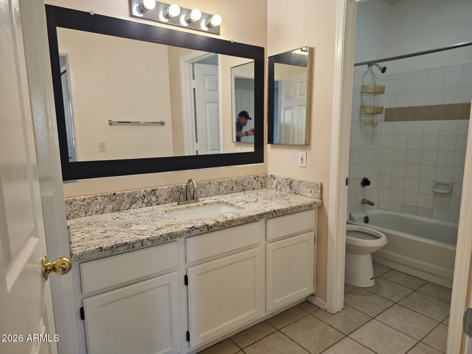 AVENTURA CONDOMINIUM AMD - Residential