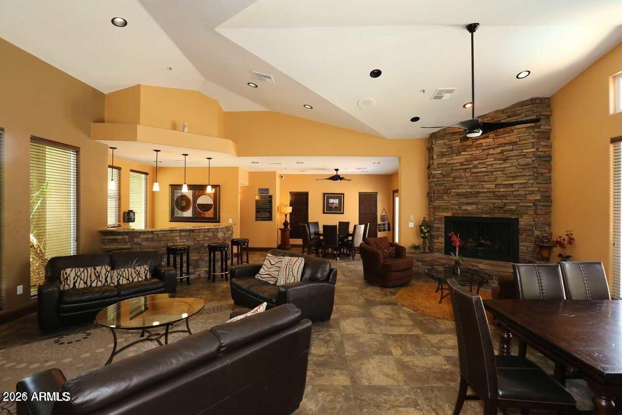 AVENTURA CONDOMINIUM AMD - Residential