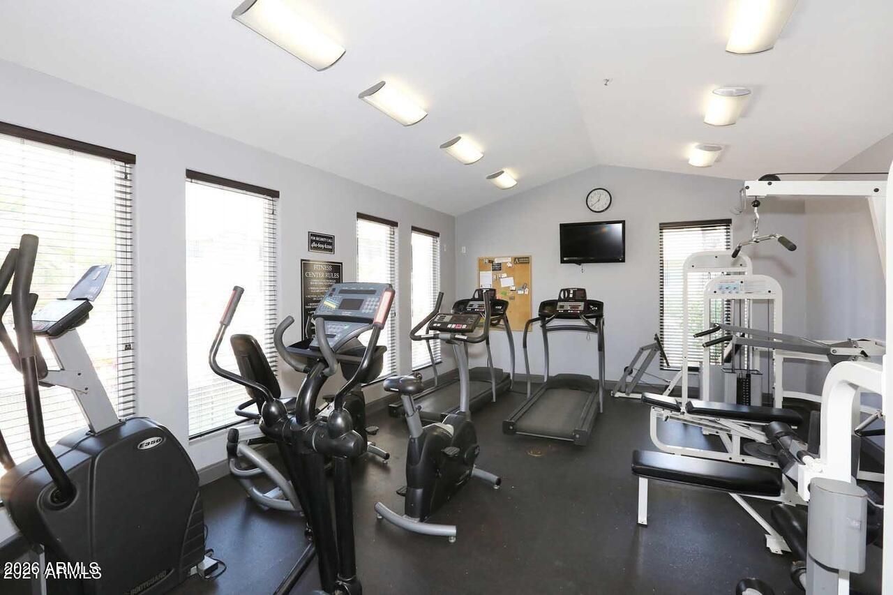 AVENTURA CONDOMINIUM AMD - Residential