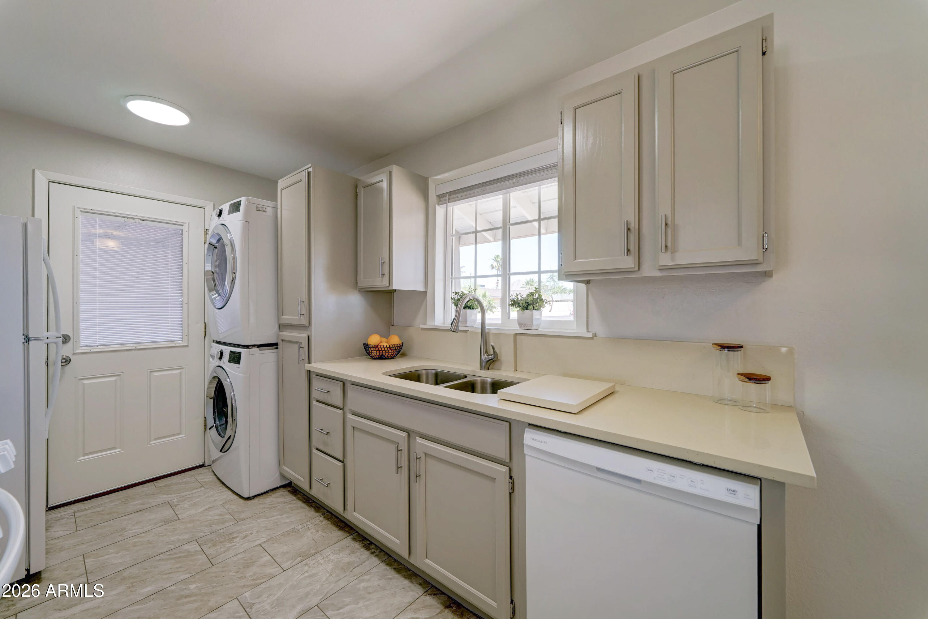 PAPAGO PARADISE UNIT 1 - Residential