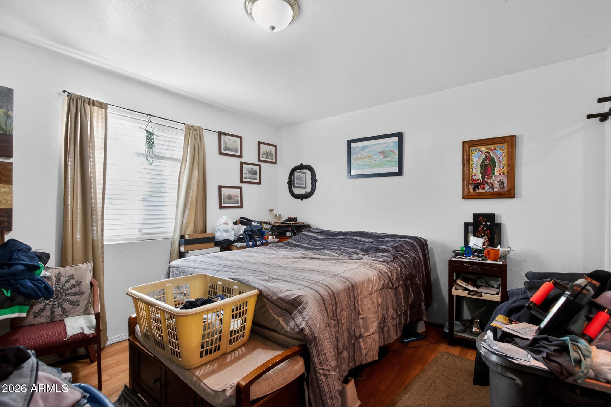 SUNNYSIDE FARMS - Residential