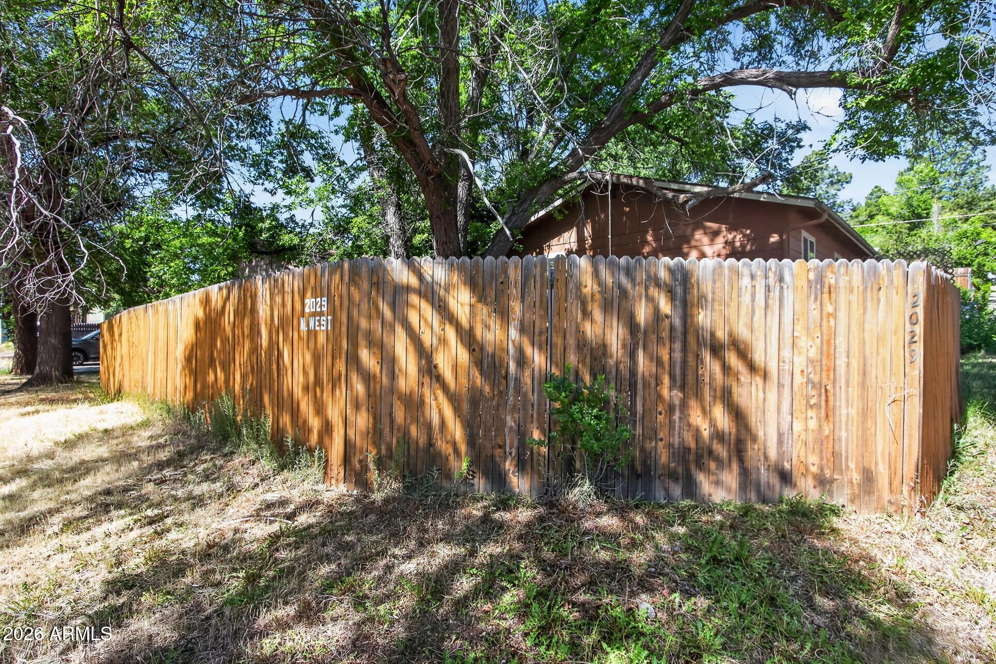 SUNNYSIDE FARMS - Residential