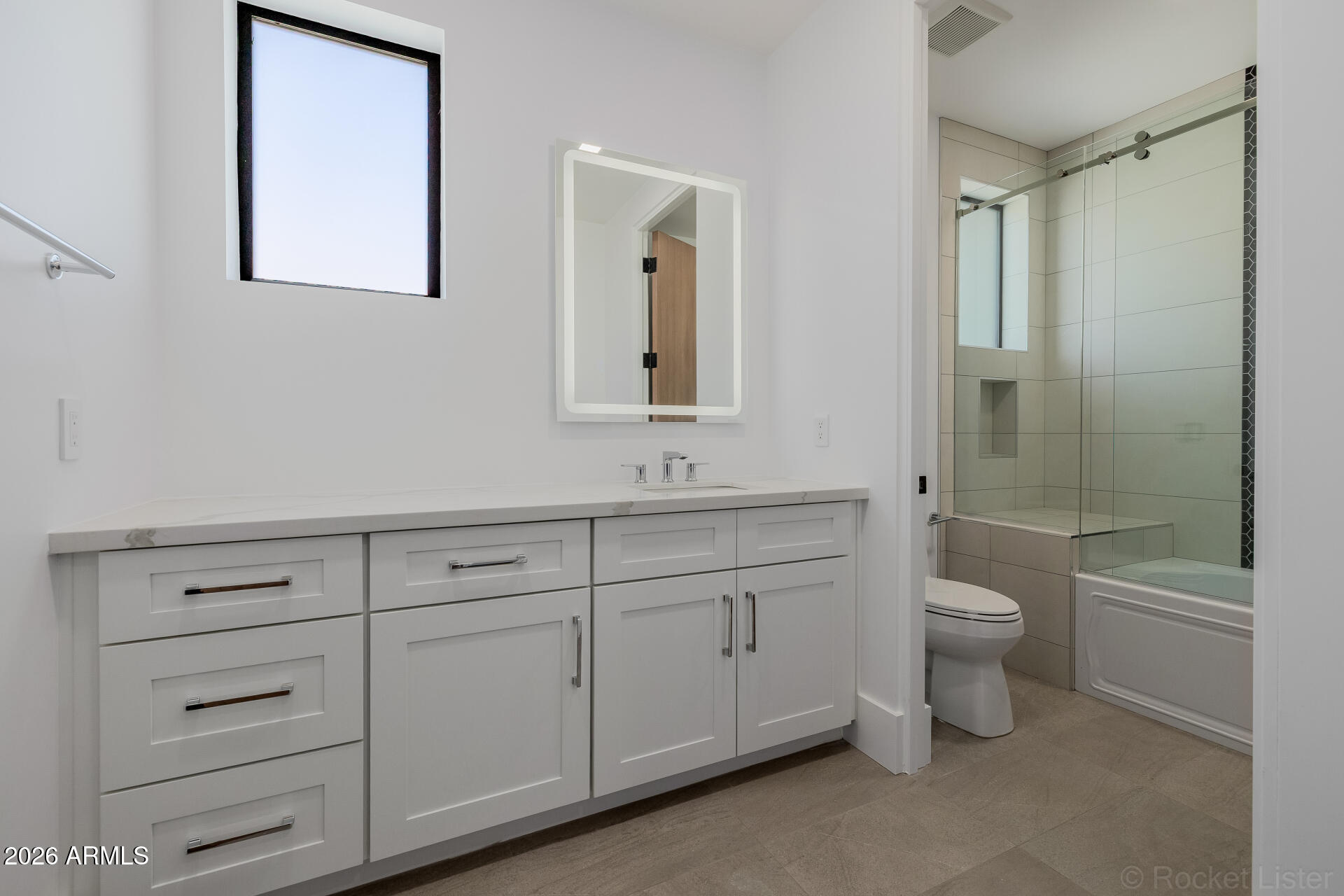 HIDDEN HILLS PARCEL D/E - Residential